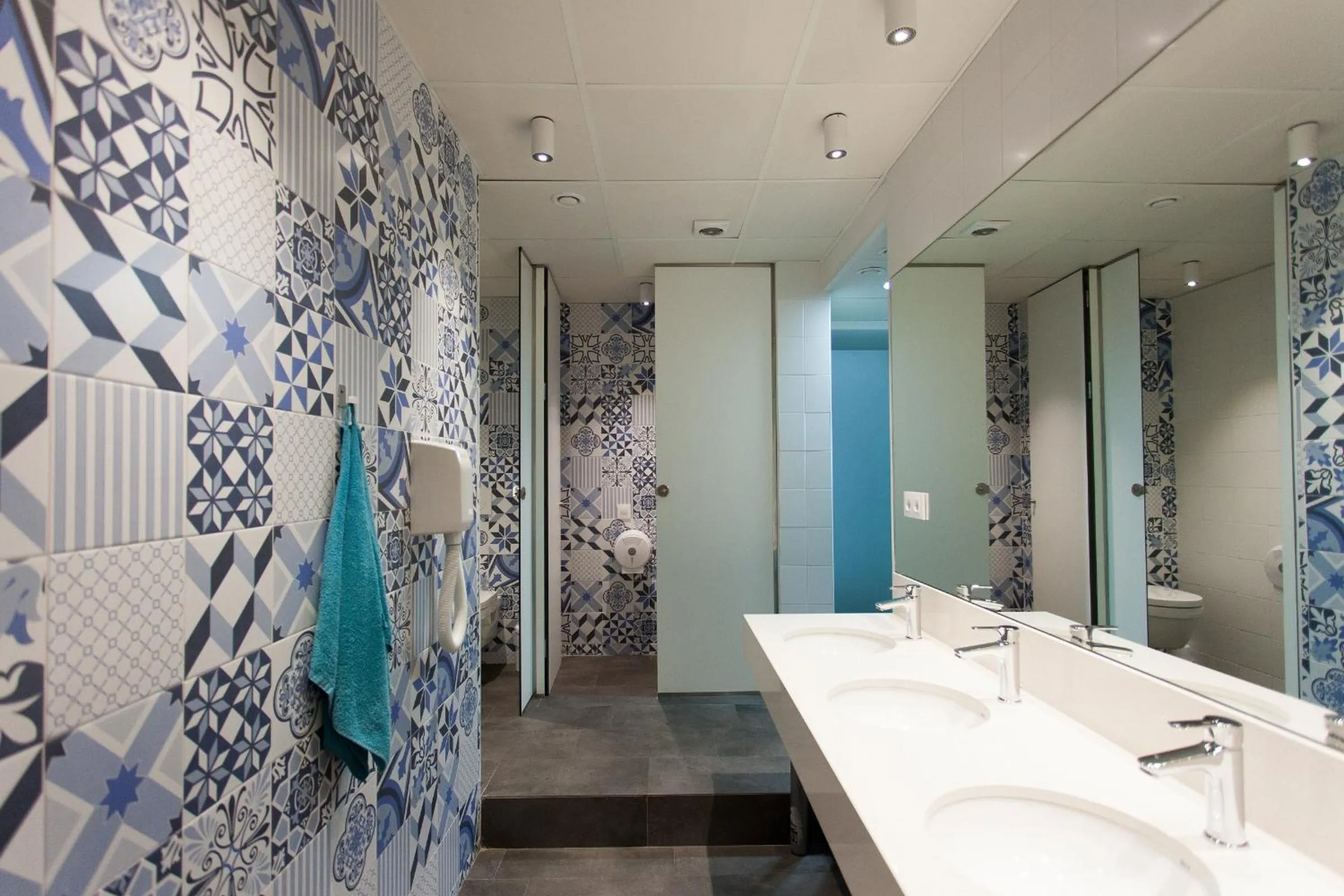 Bathroom in Dream Cube Hostel