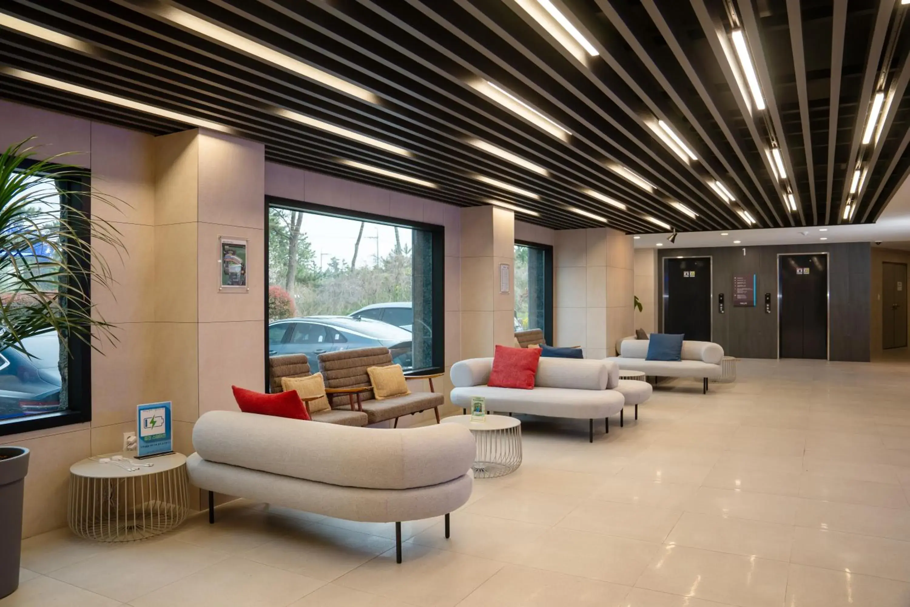 Lobby or reception in Hallim Resort Lobby or reception in Hallim Resort