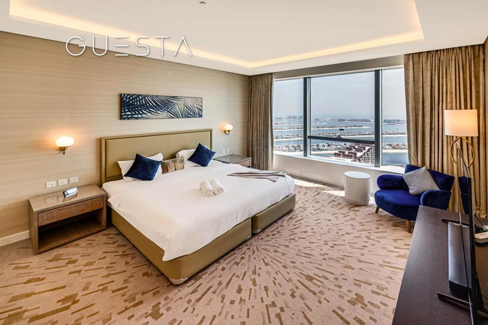 Bed in The Palm Tower, Nakheel Mall, Palm Jumeirah