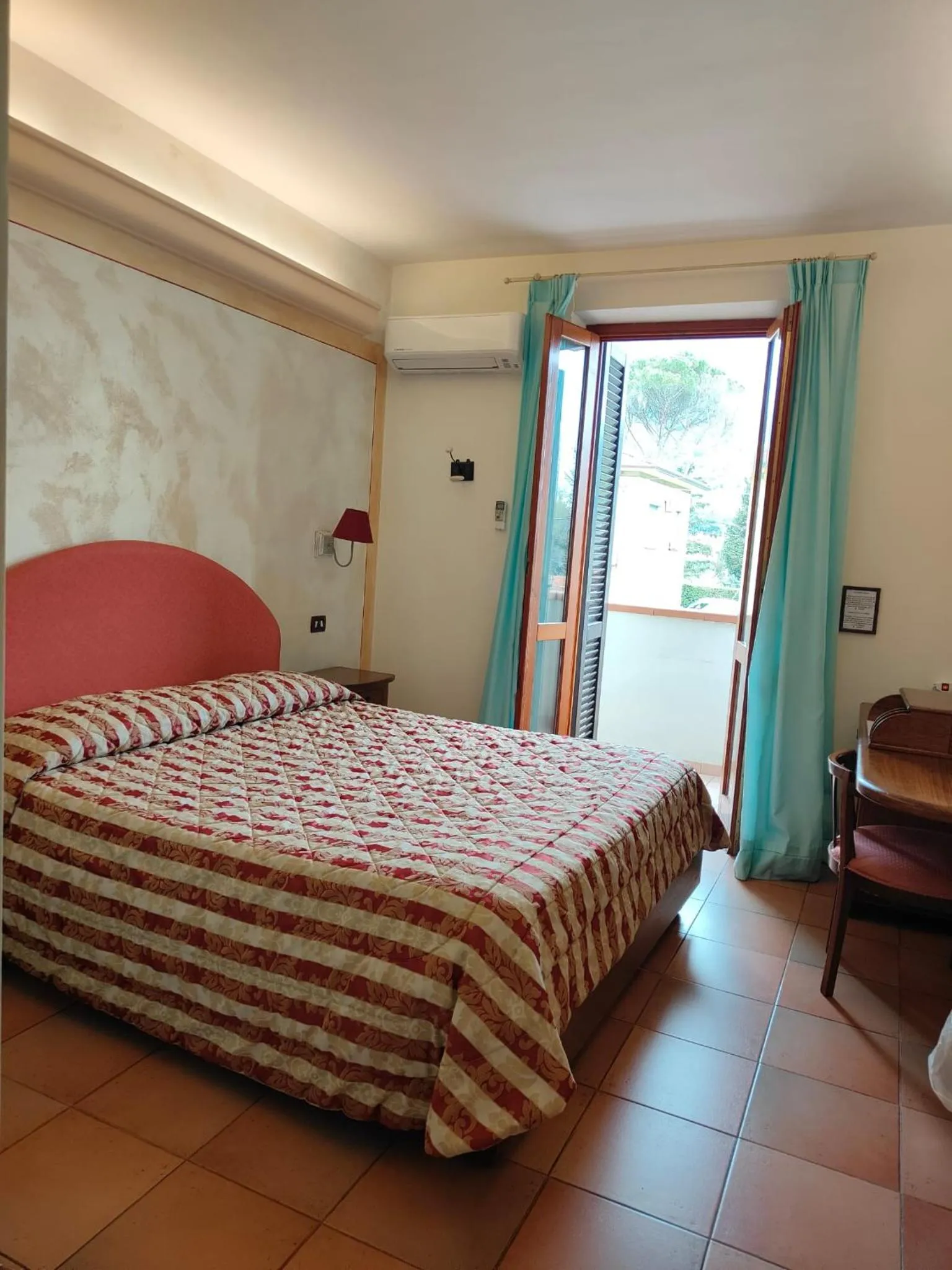 Bedroom, Bed in Hotel Ristorante da Carlos