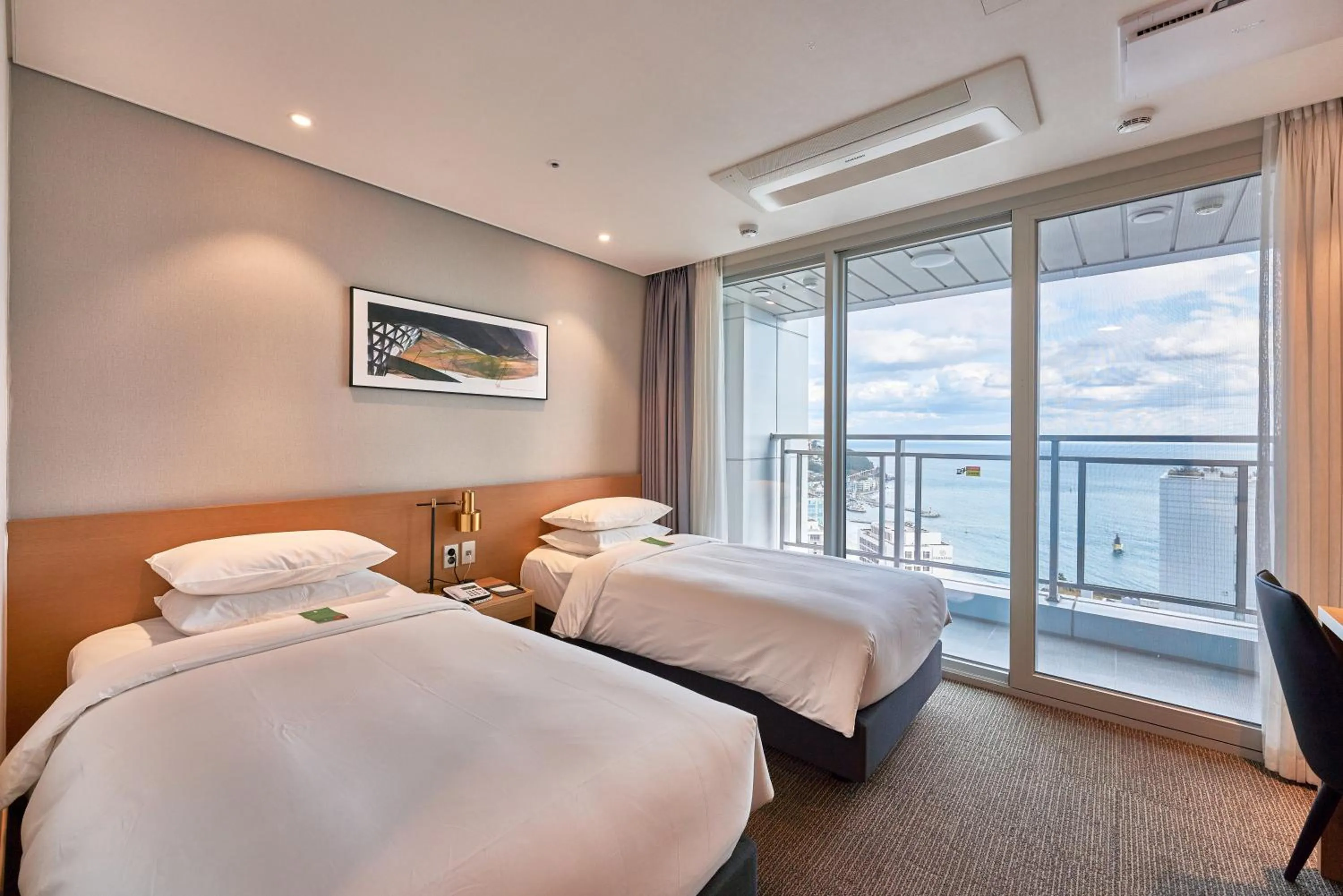 Bed in Lavi De Atlan Hotel 2