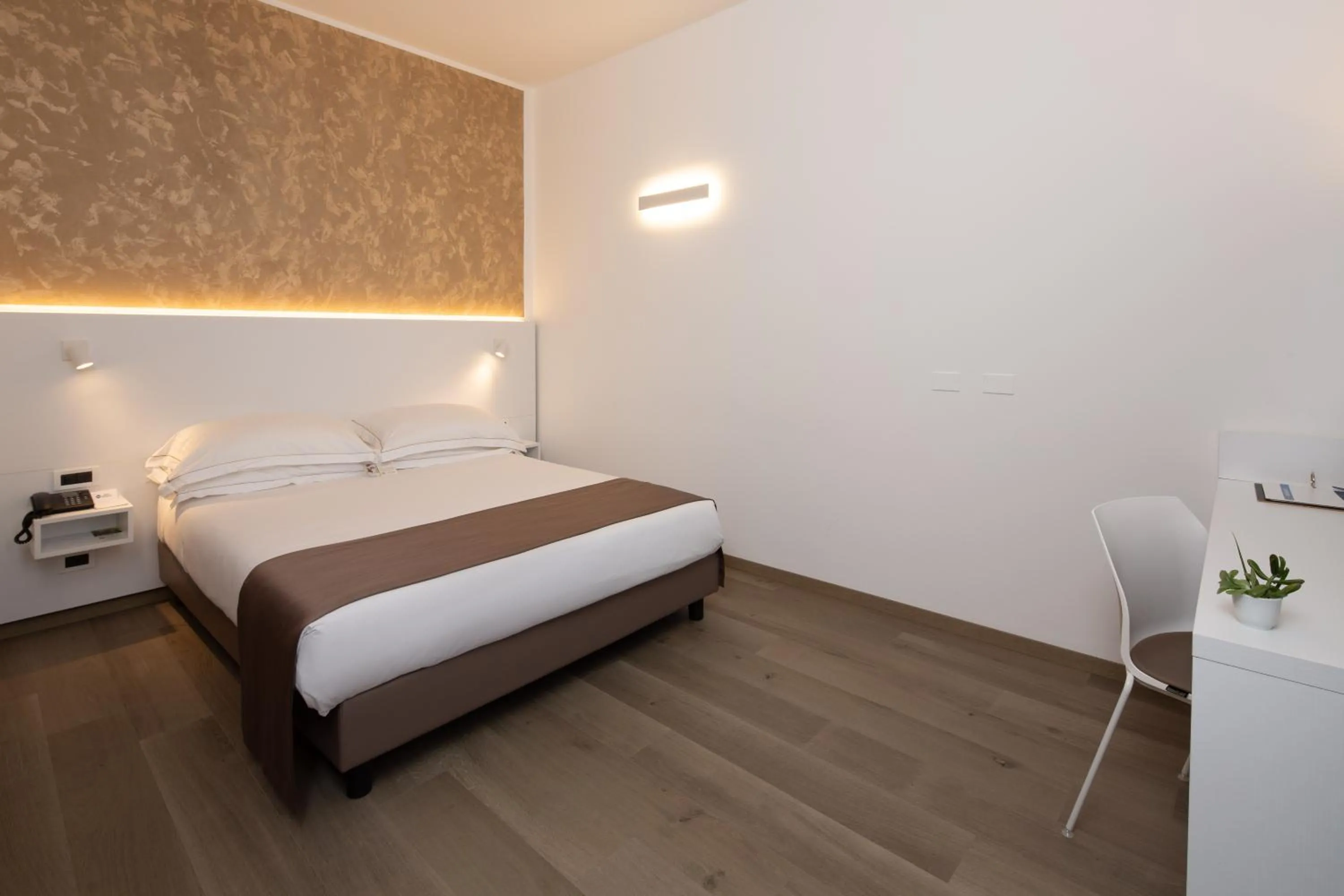 Bed in Best Western Hotel Biri