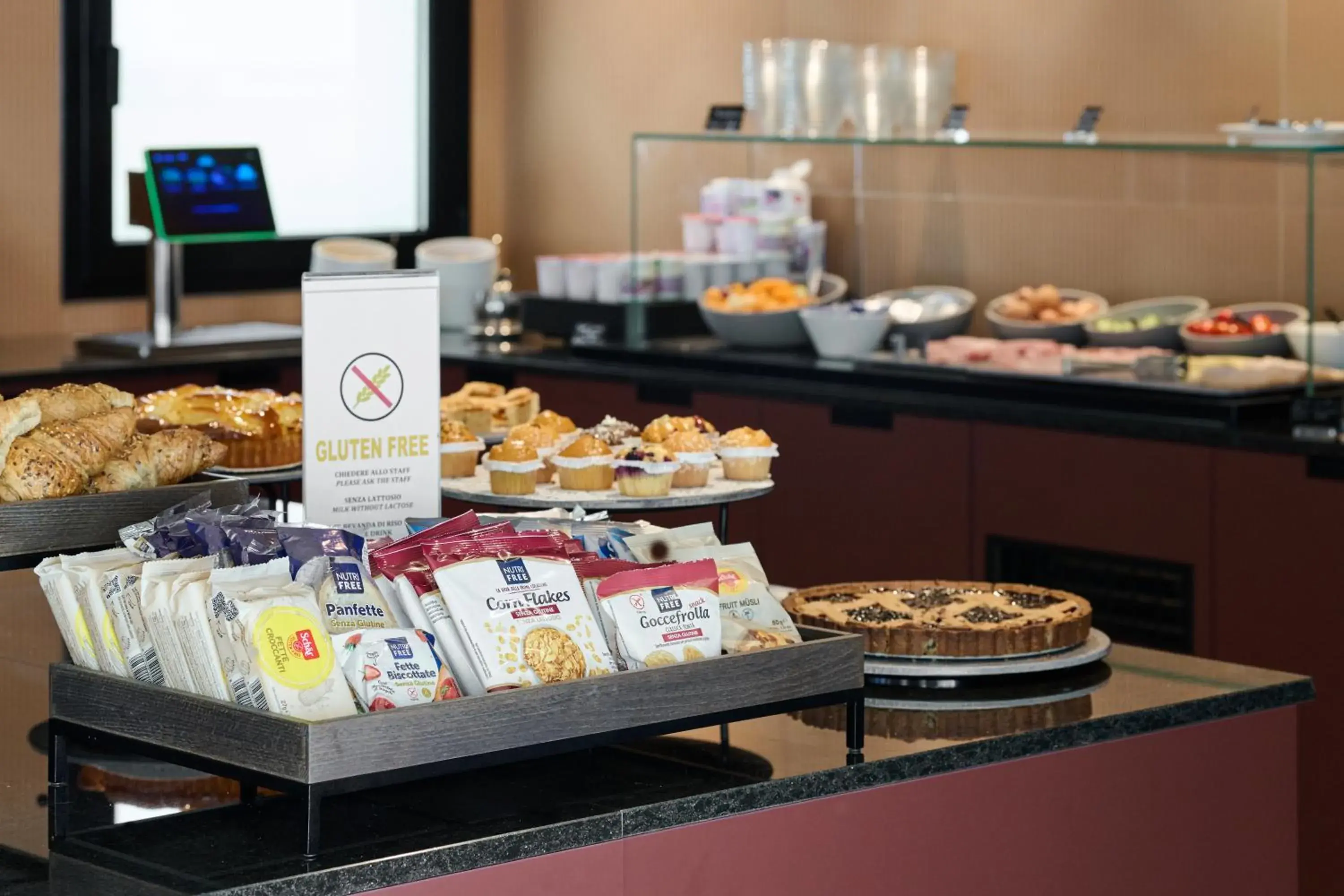 Food and drinks in Best Western Hotel Biri Food and drinks in Best Western Hotel Biri