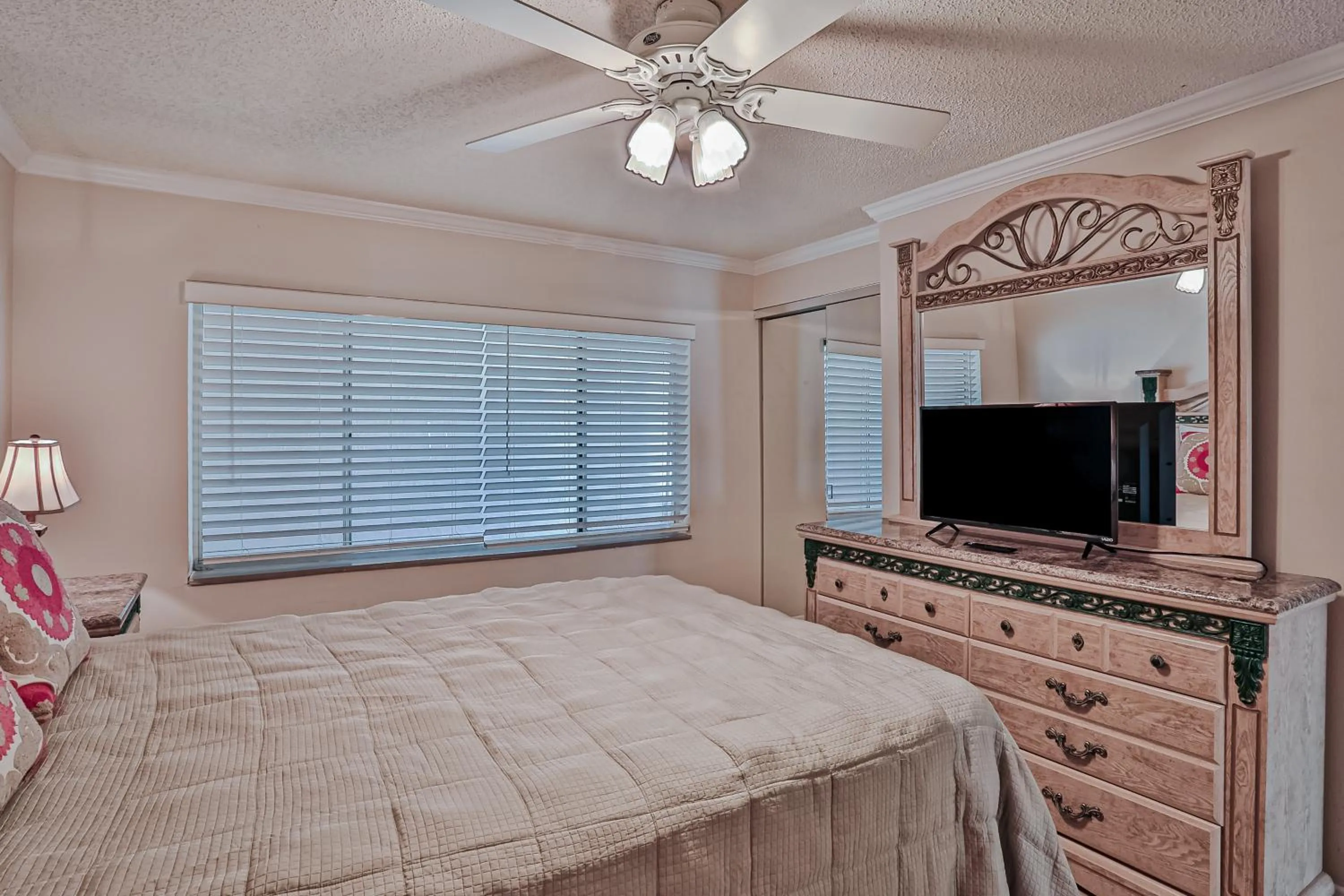 Bed in Four Winds Oceanfront Condo