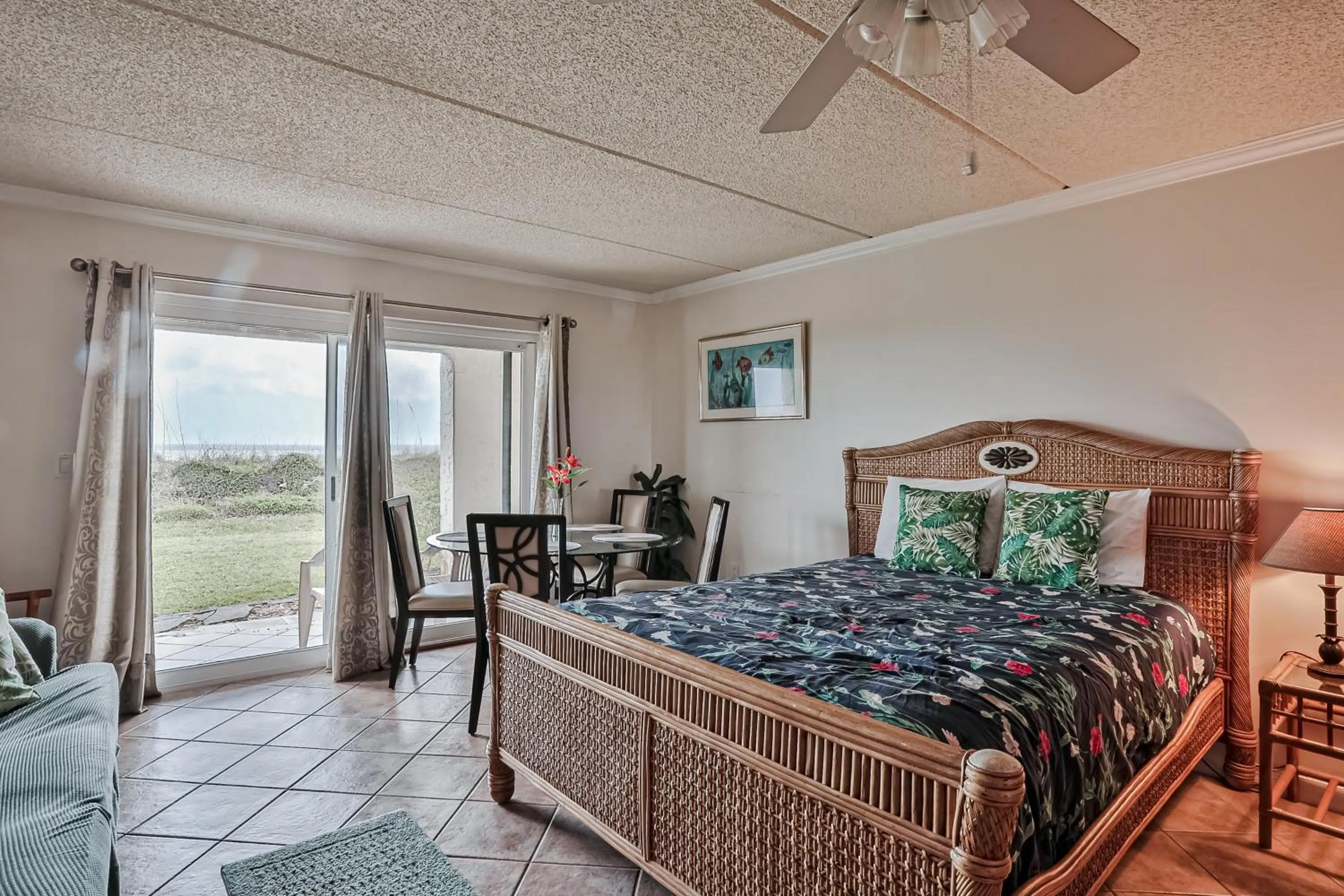 Bed in Four Winds Oceanfront Condo