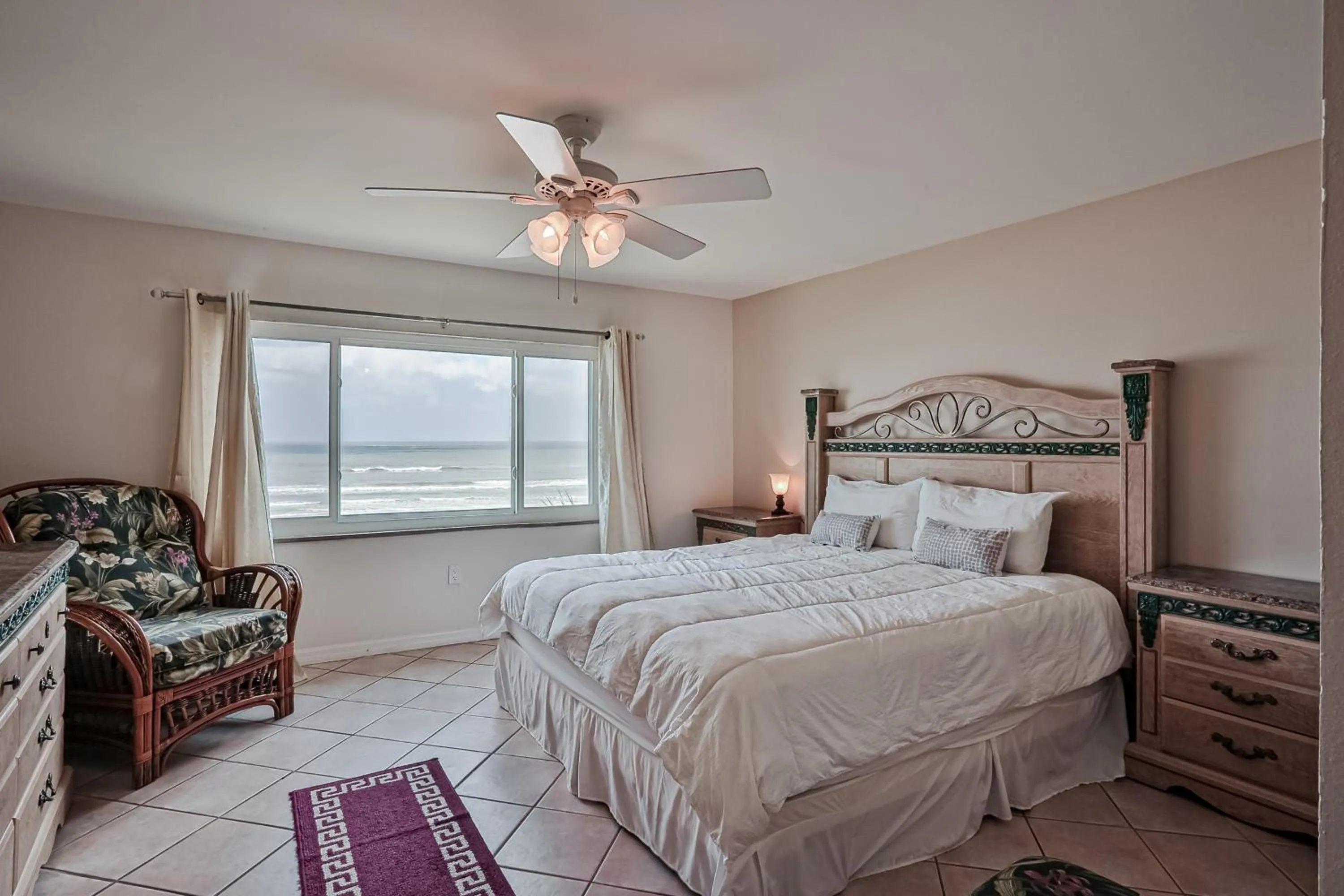 Bed in Four Winds Oceanfront Condo