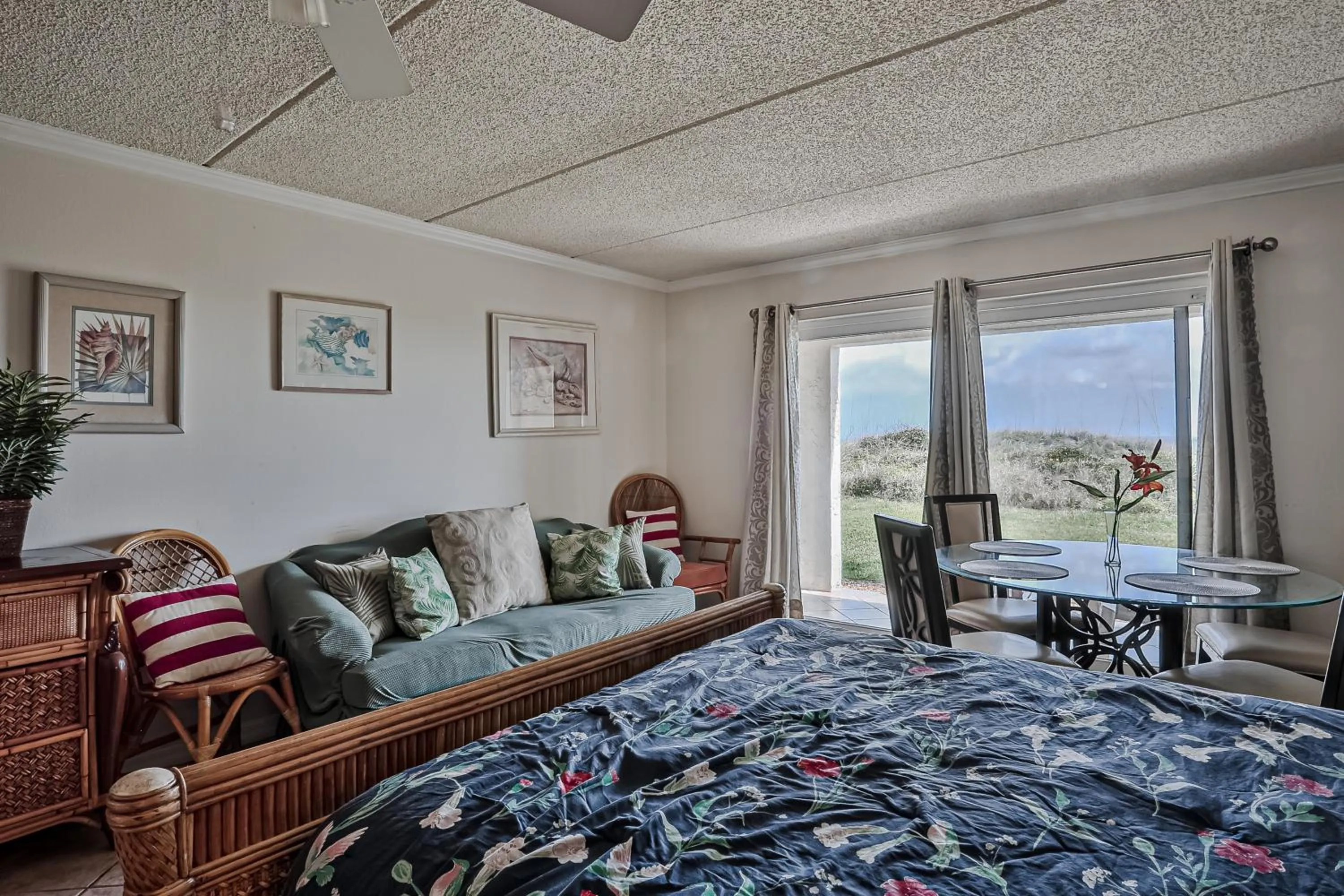 Bed in Four Winds Oceanfront Condo