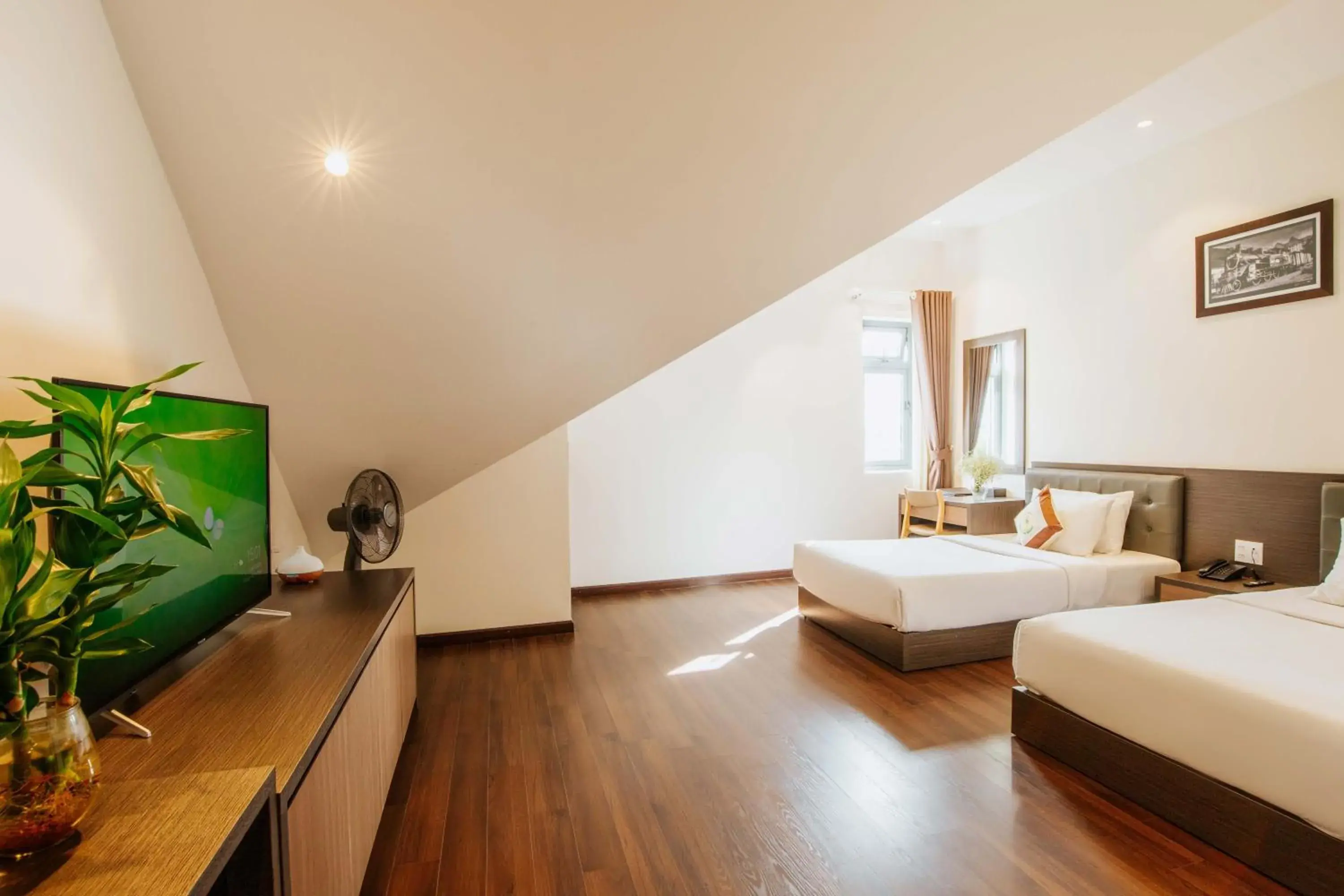 Triple Room with Mountain View in Rừng Lá Kim Resort Triple Room with Mountain View in Rừng Lá Kim Resort