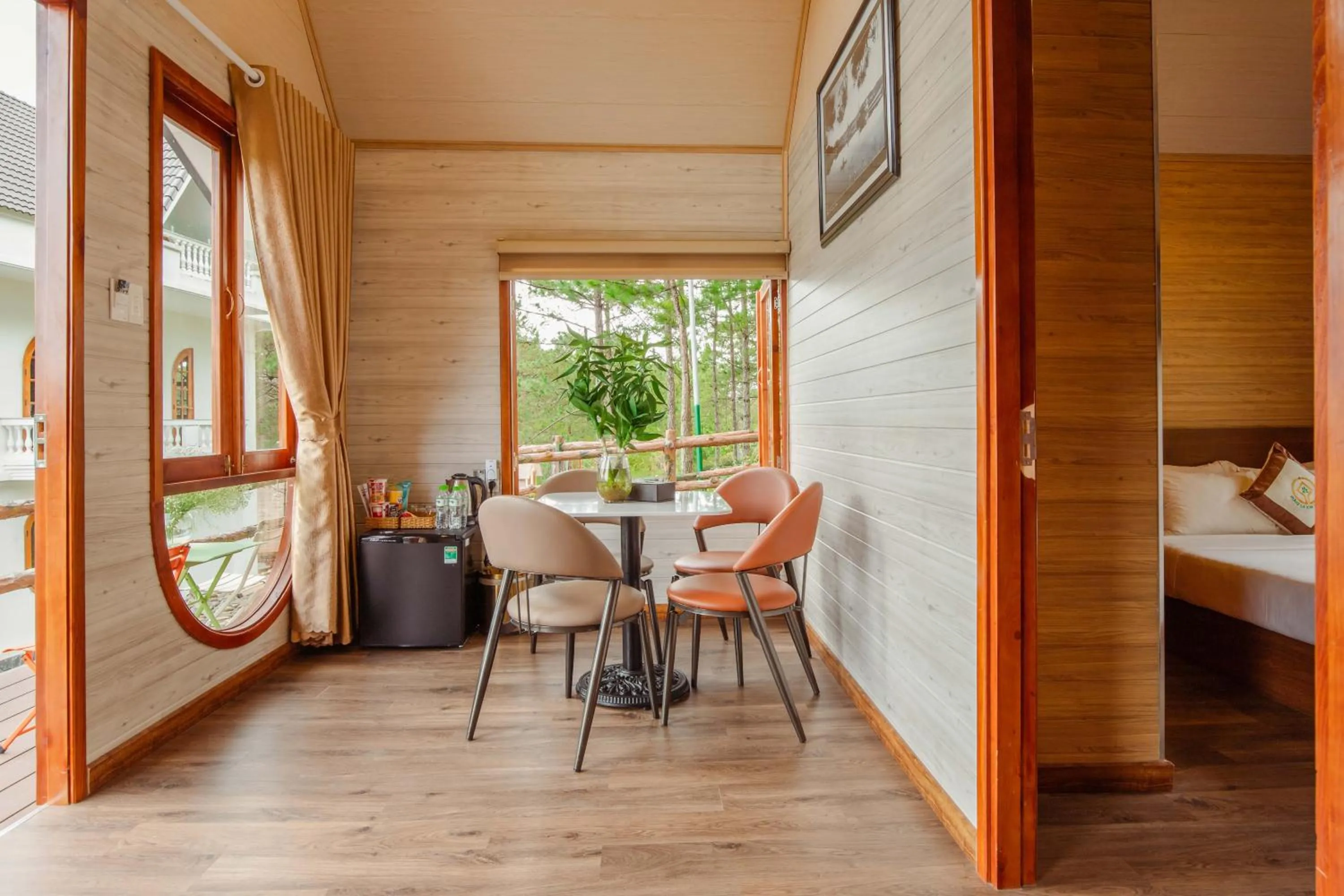 Living room, Bed in Rừng Lá Kim Resort