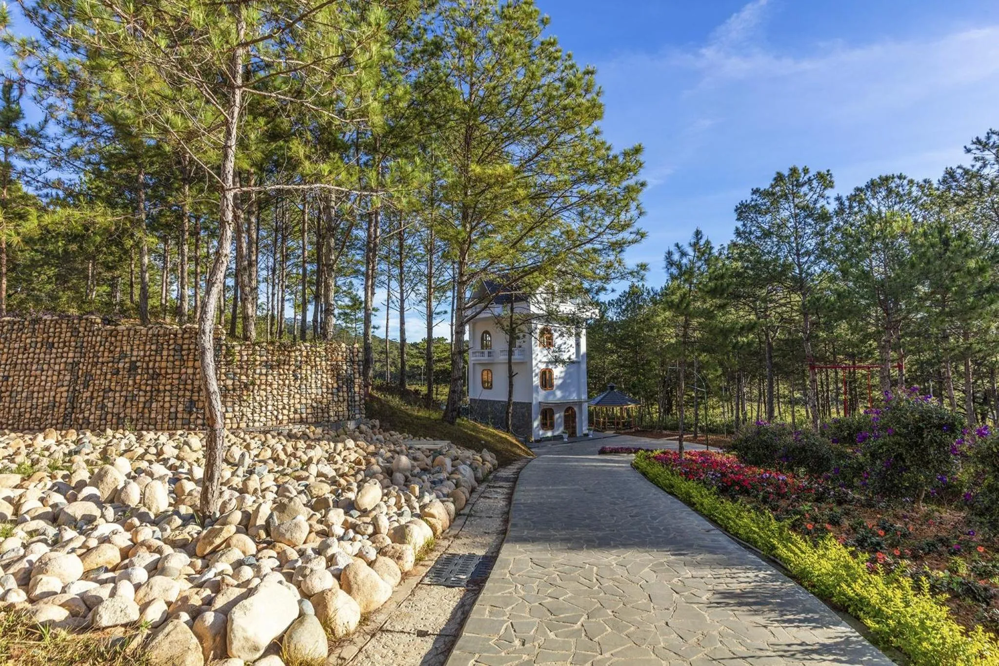 Rừng Lá Kim Resort