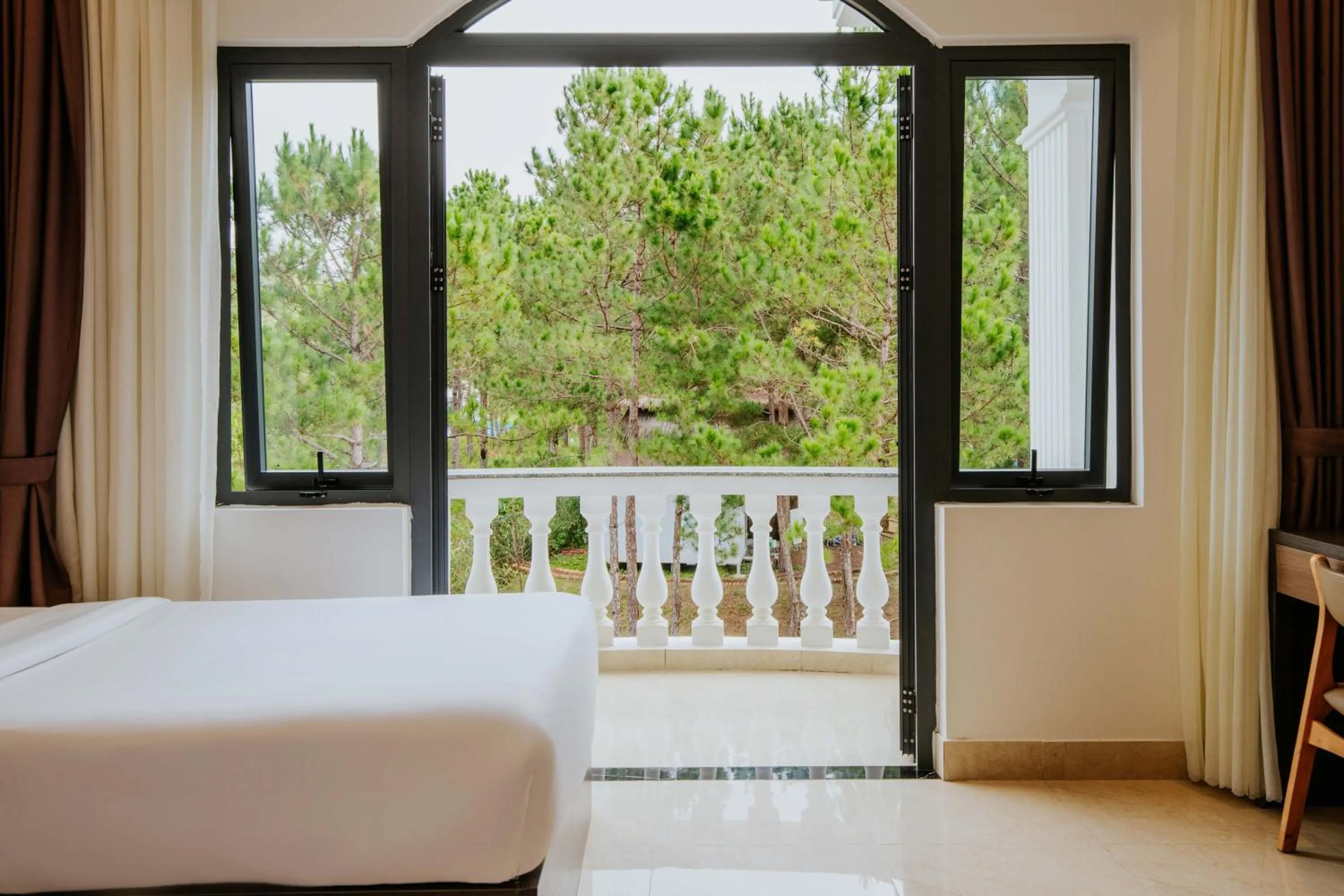 Bed in Rừng Lá Kim Resort