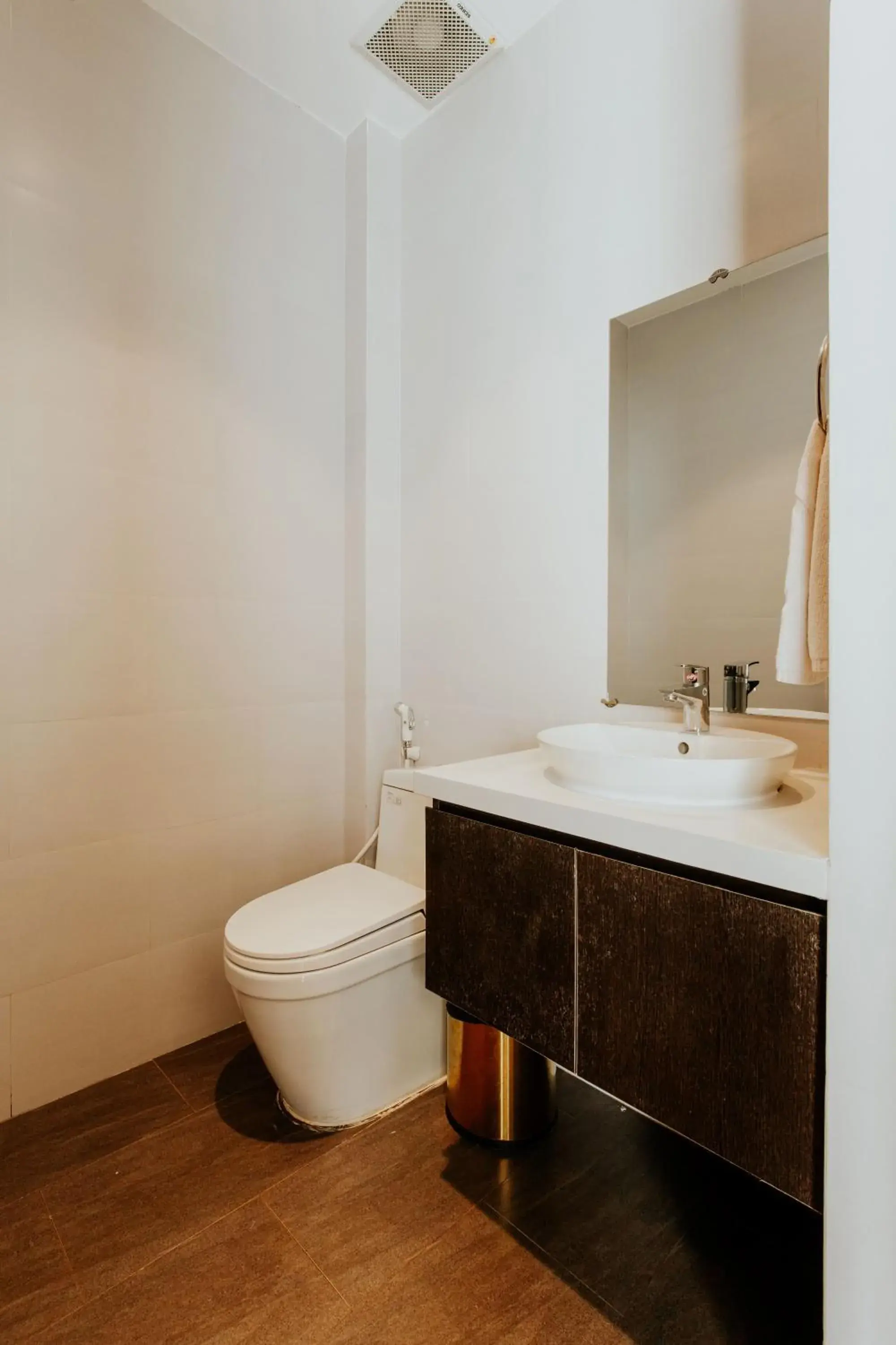 Triple Room with Mountain View in Rừng Lá Kim Resort Triple Room with Mountain View in Rừng Lá Kim Resort