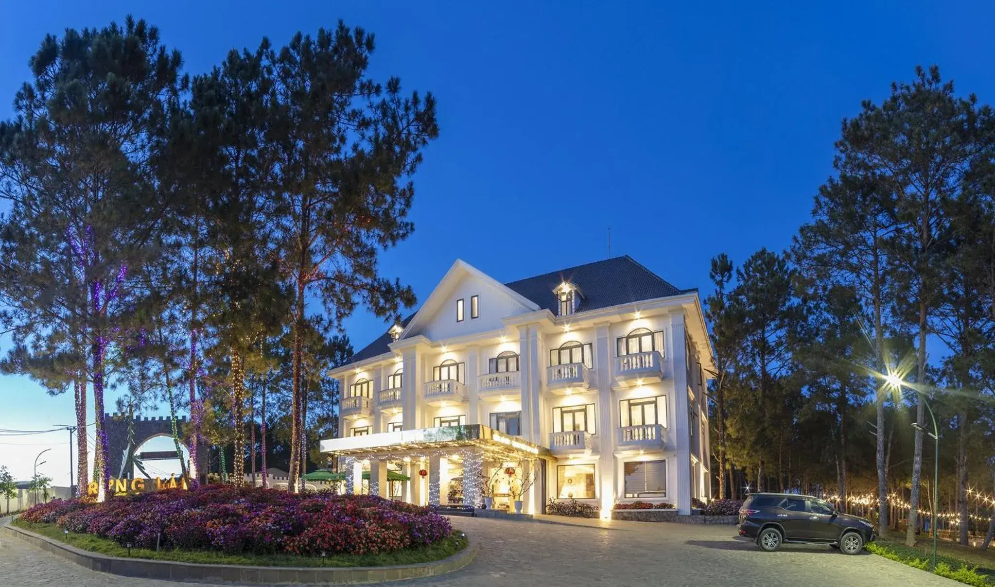 Property building in Rừng Lá Kim Resort Property building in Rừng Lá Kim Resort