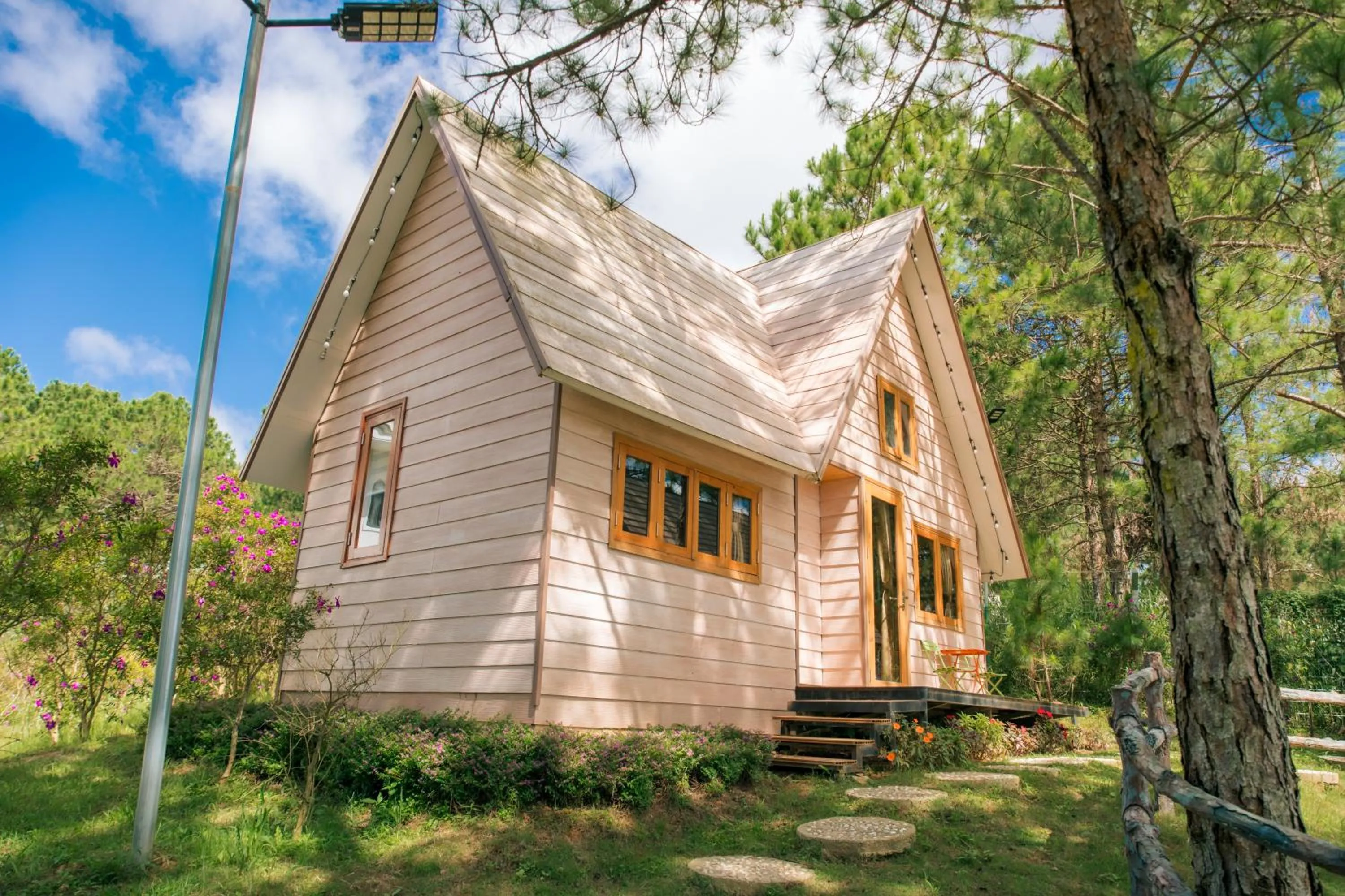 Property building in Rừng Lá Kim Resort