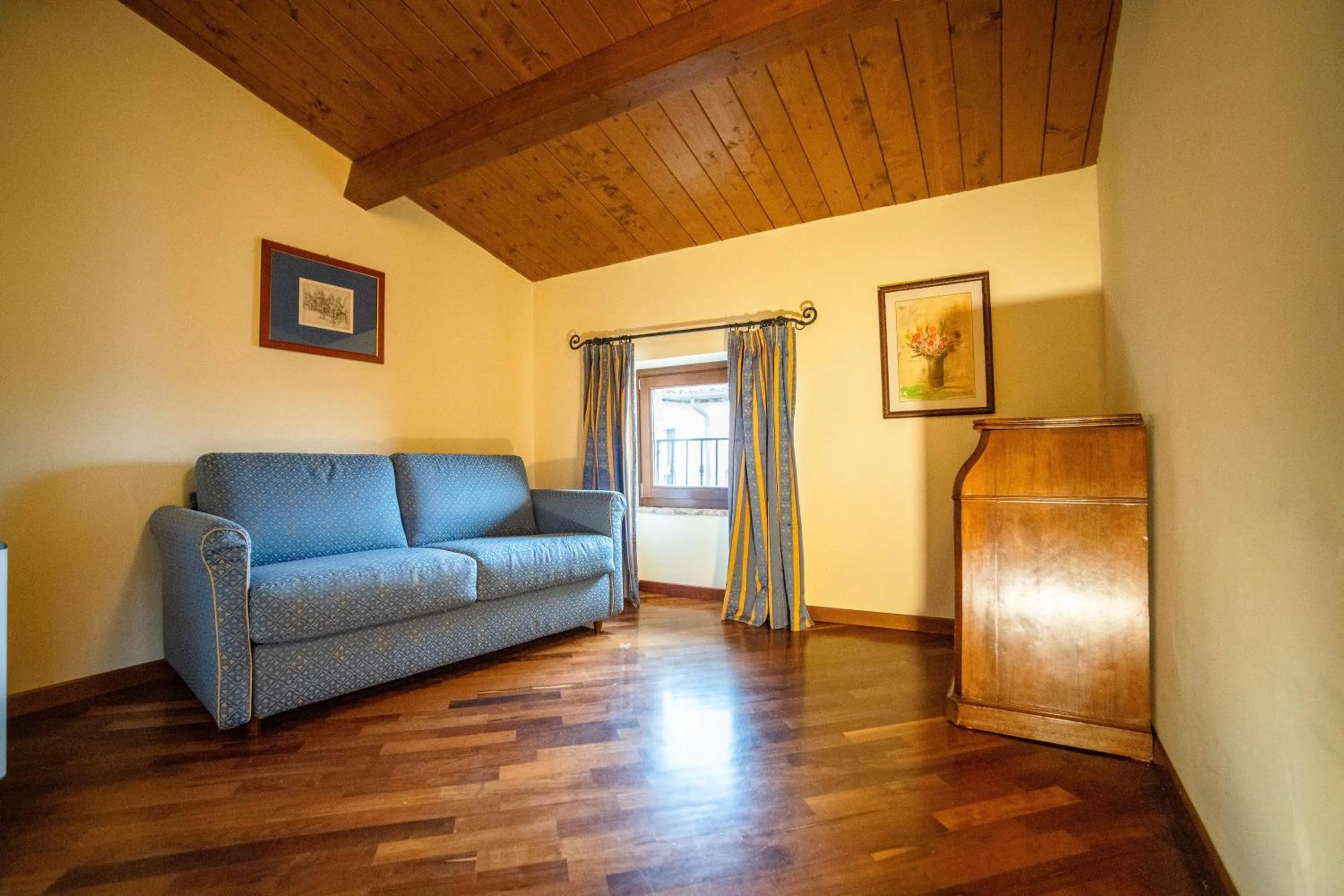 Seating area in Relais La Corte di Bettona