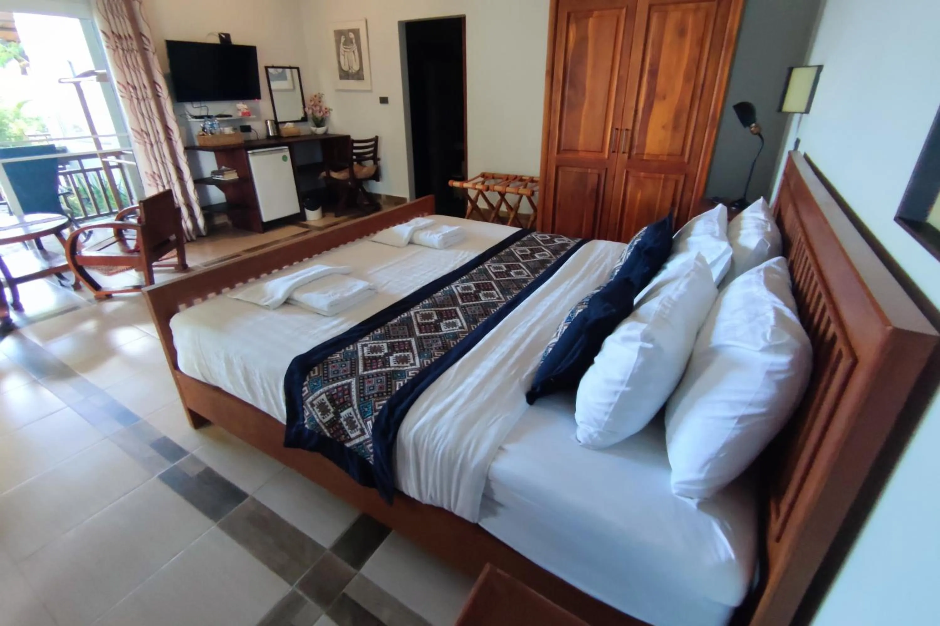 Bedroom, Bed in Nakorn River View