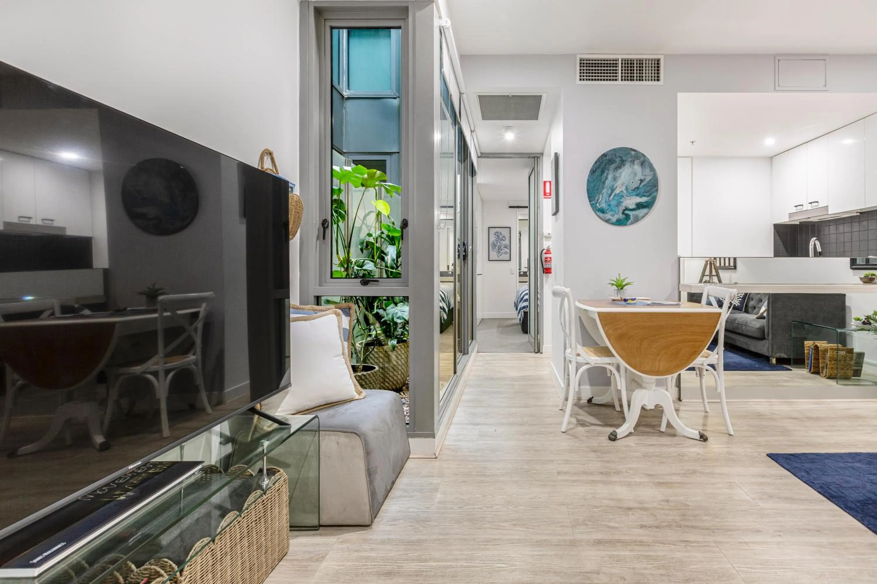 The Port Melbourne Experience