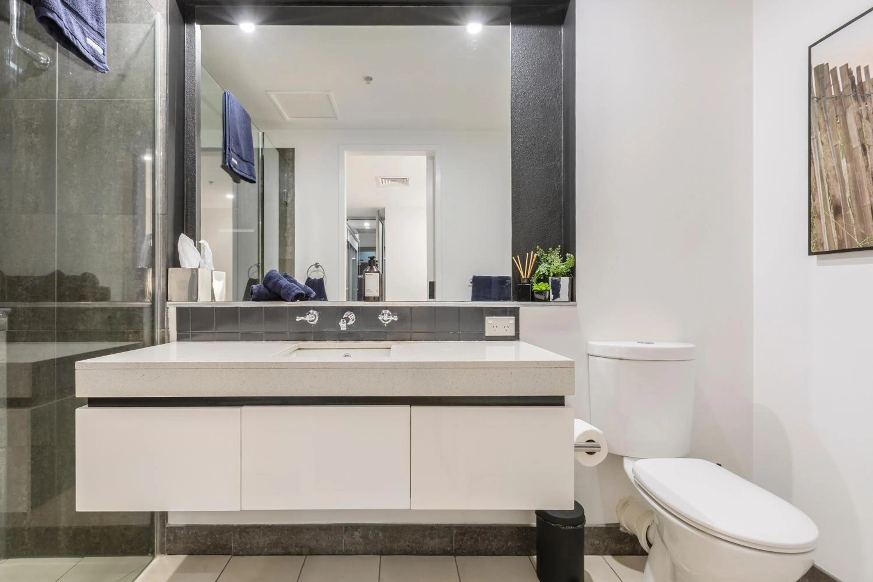 The Port Melbourne Experience