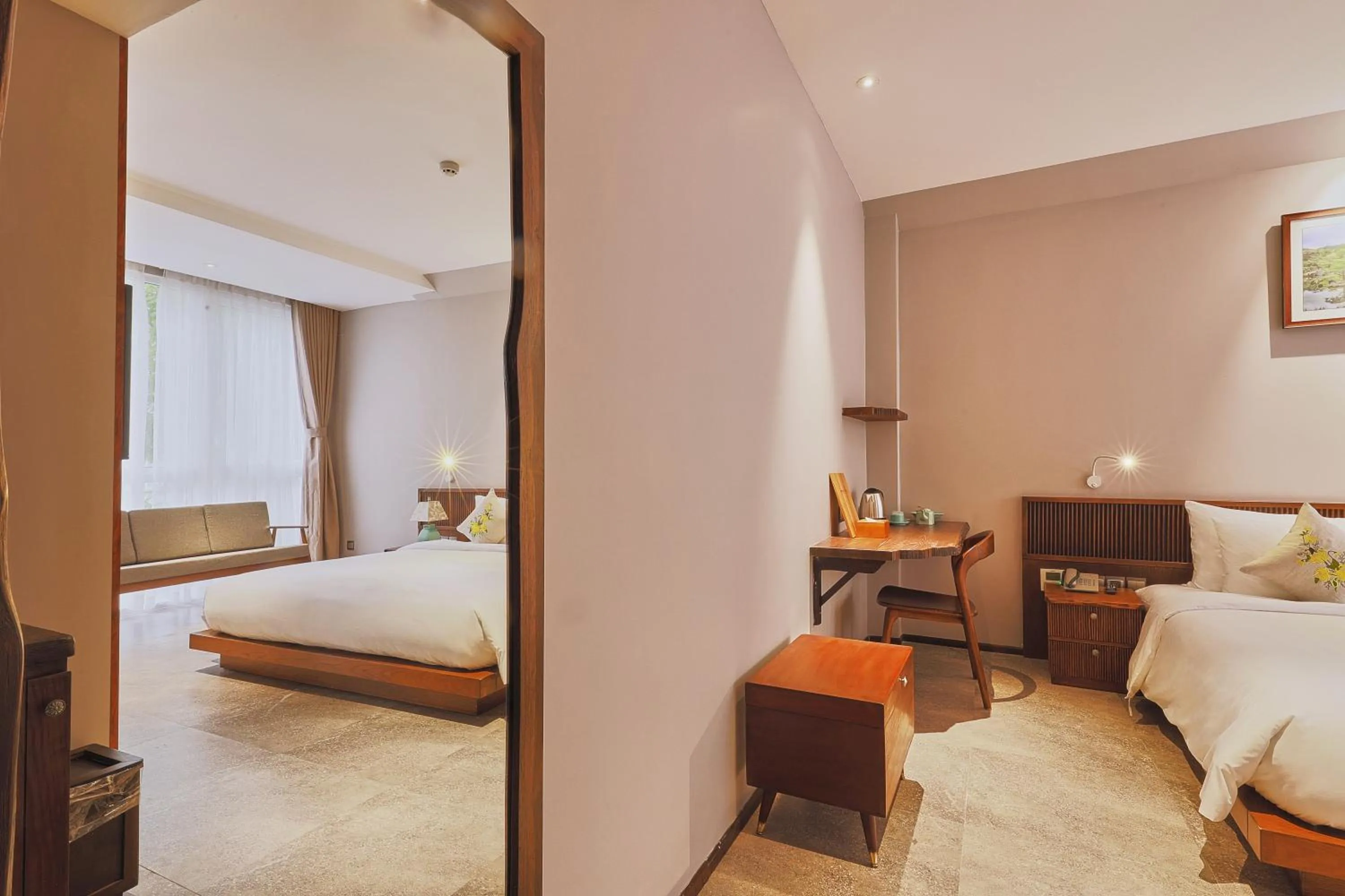 Living room, Bed in CHERRY BOUTIQUE HOTEL