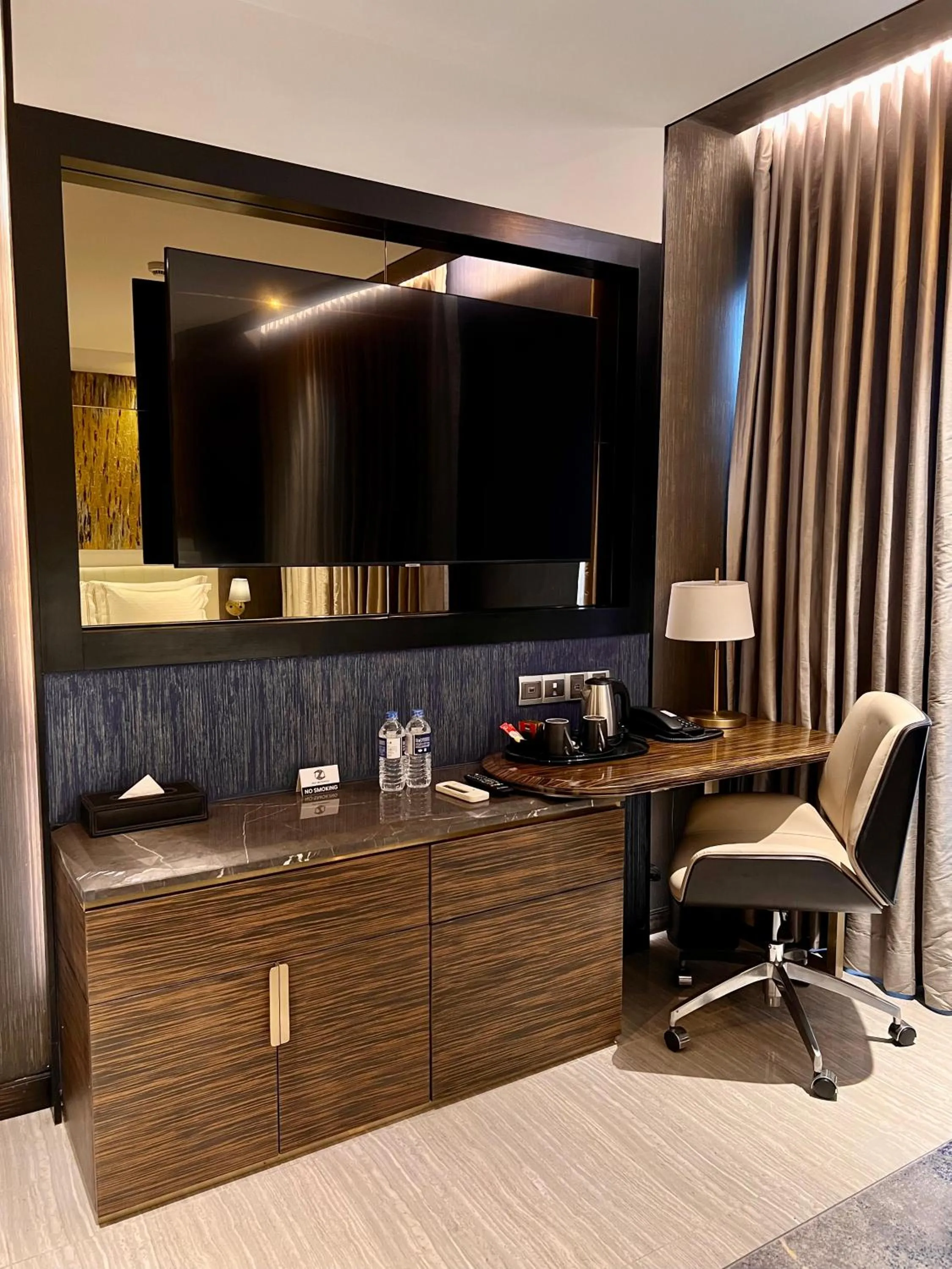 TV and multimedia in Zest Metropole