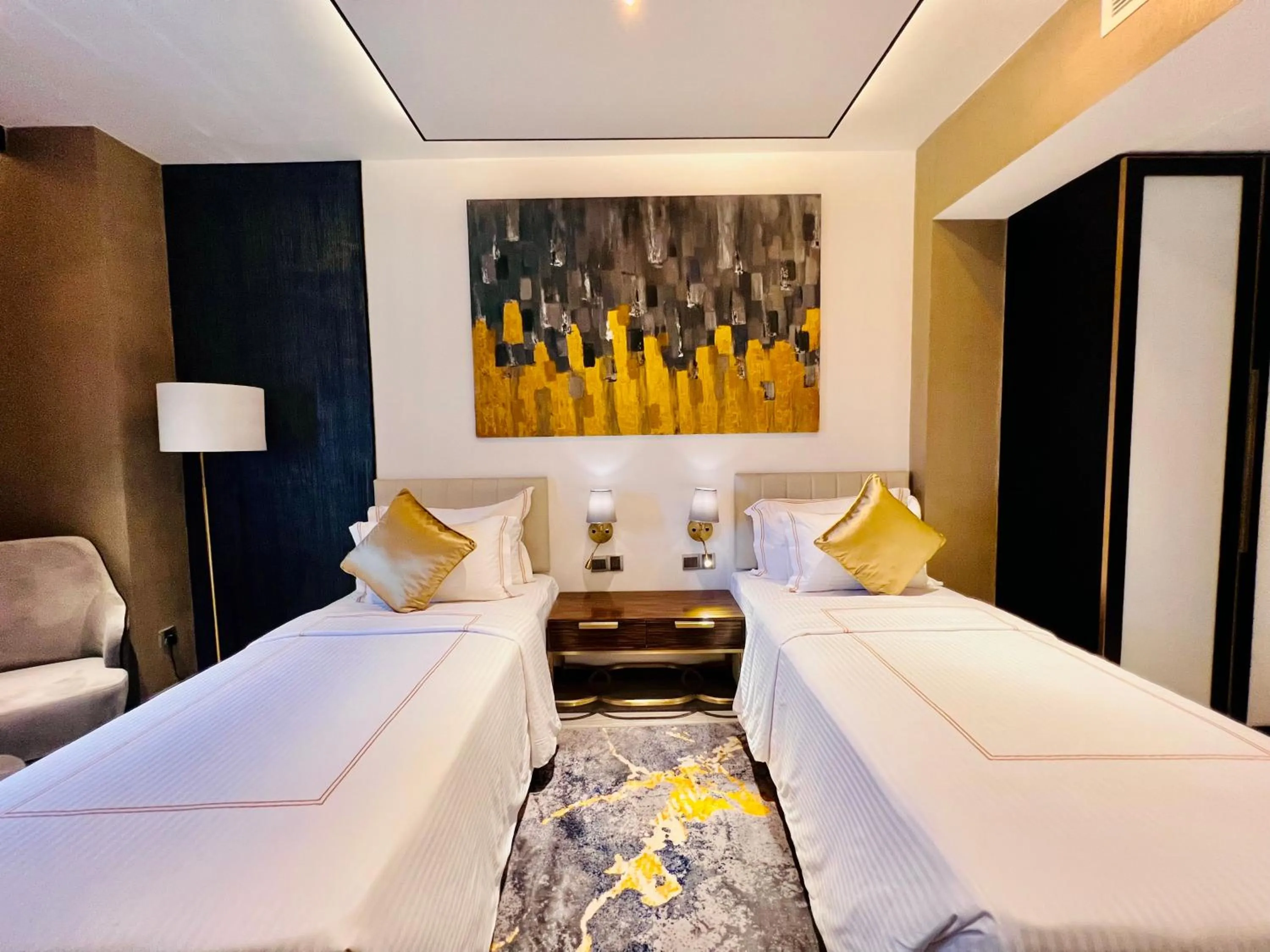 Bed in Zest Metropole