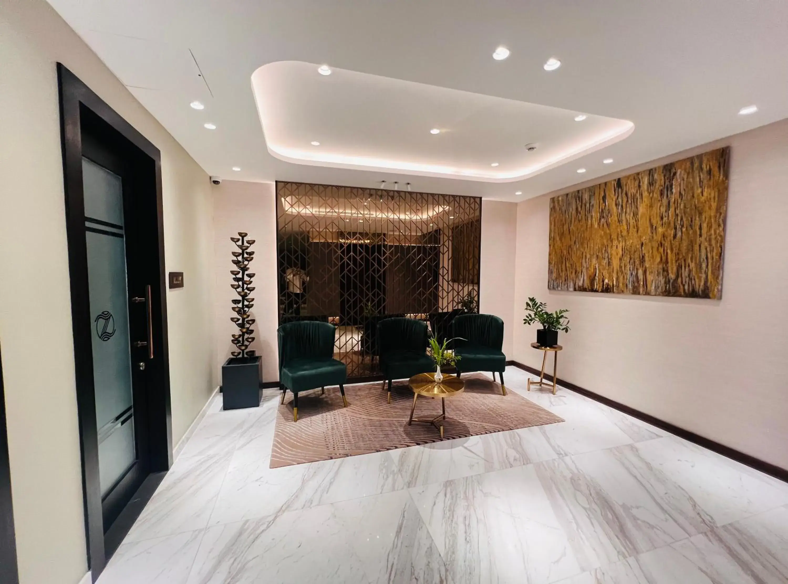 Property building in Zest Metropole Property building in Zest Metropole