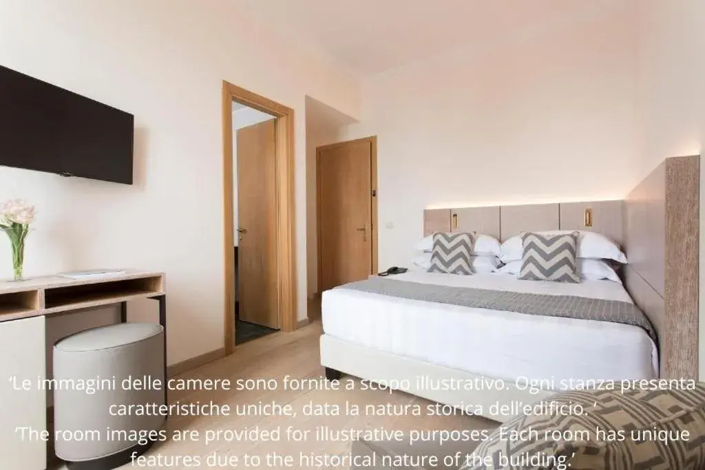 Bed in Grand Hotel Arenzano Bed in Grand Hotel Arenzano