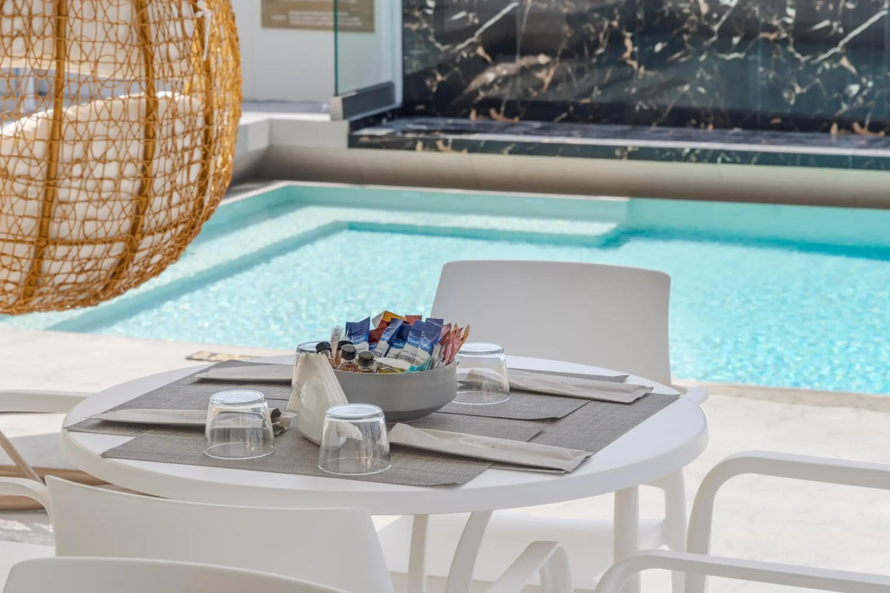 Restaurant/places to eat in Nikon Boutique Hotel Restaurant/places to eat in Nikon Boutique Hotel