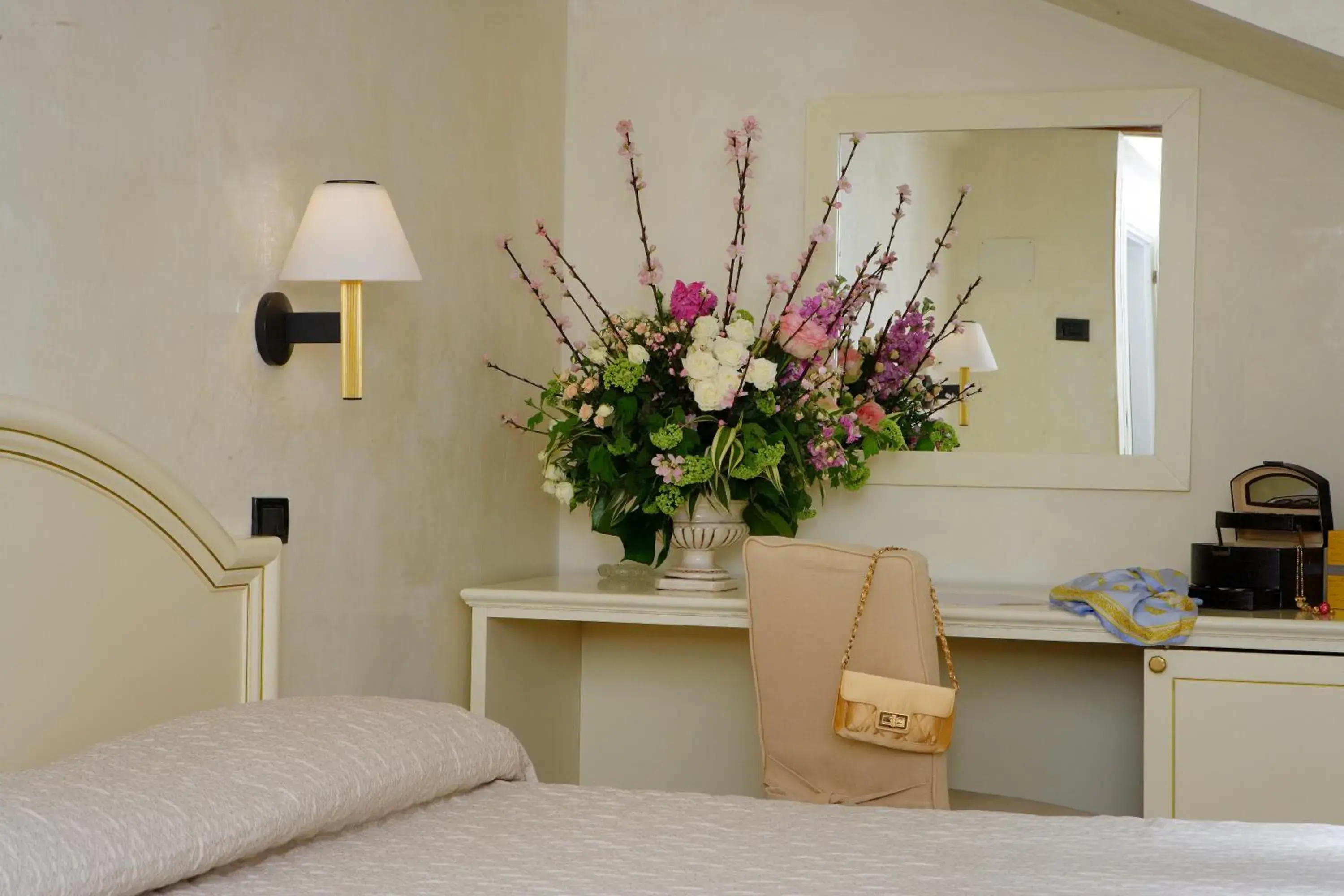 Bed in Hotel Carlton Capri Bed in Hotel Carlton Capri