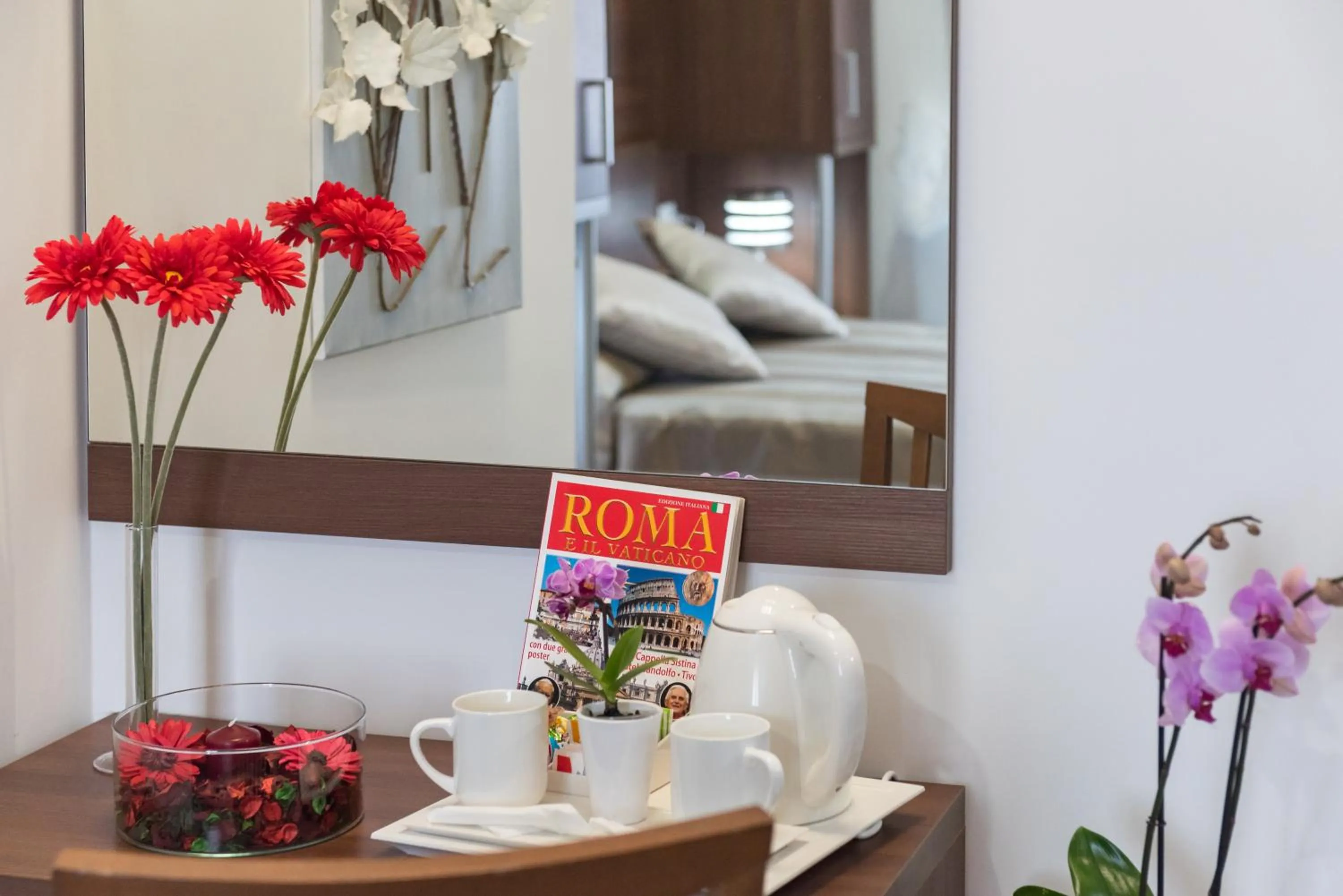 Decorative detail, Bed in Sweet Holidays In Rome