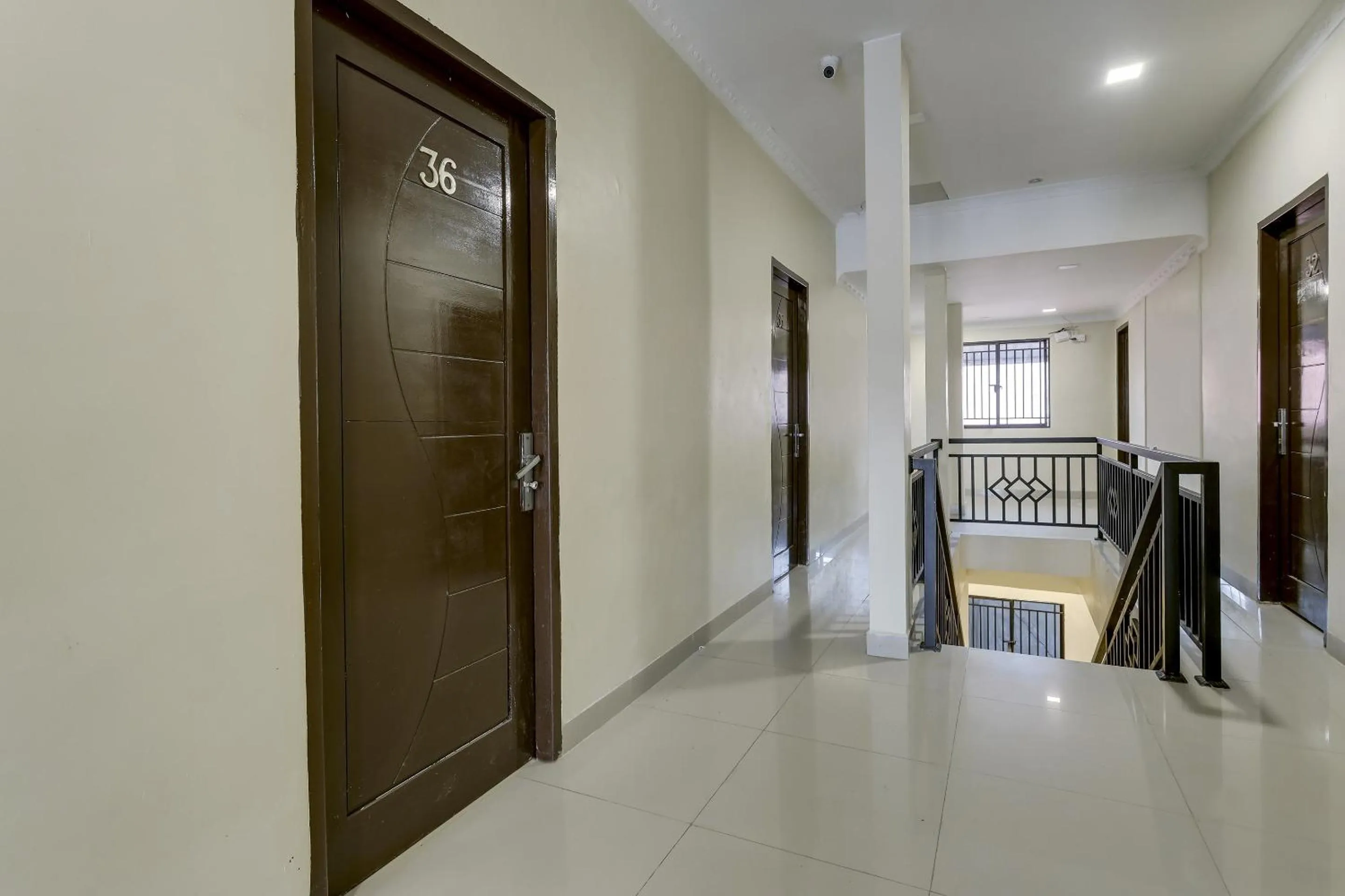 Lobby or reception in Hotel O X2 Homestay