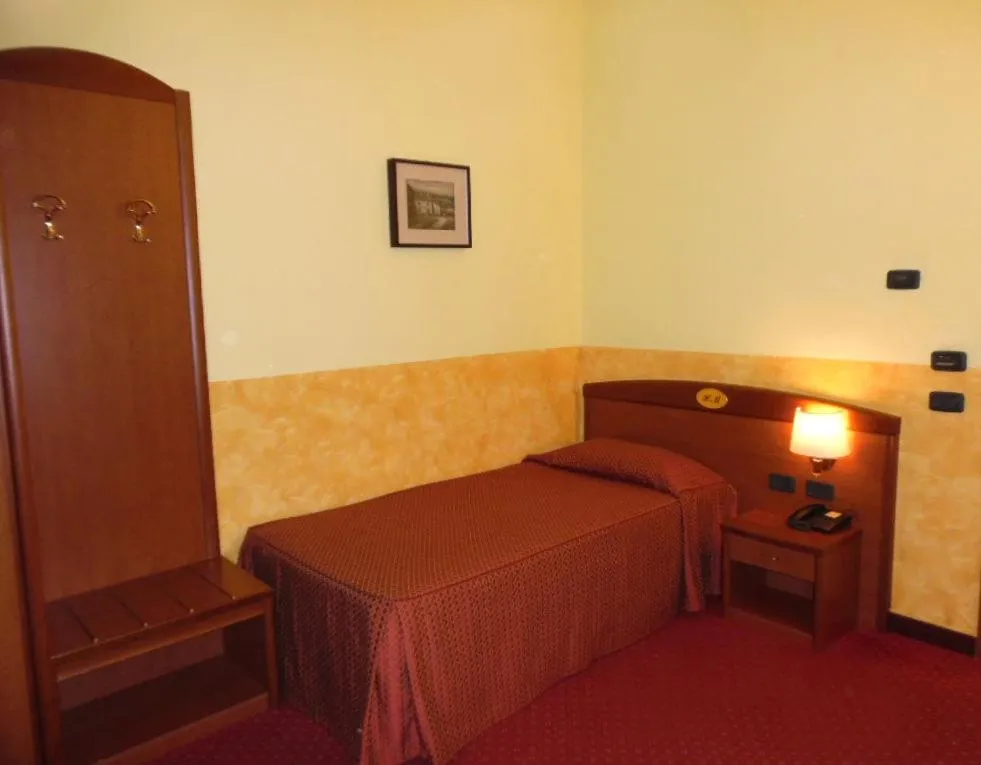 Bed in Hotel Majestic