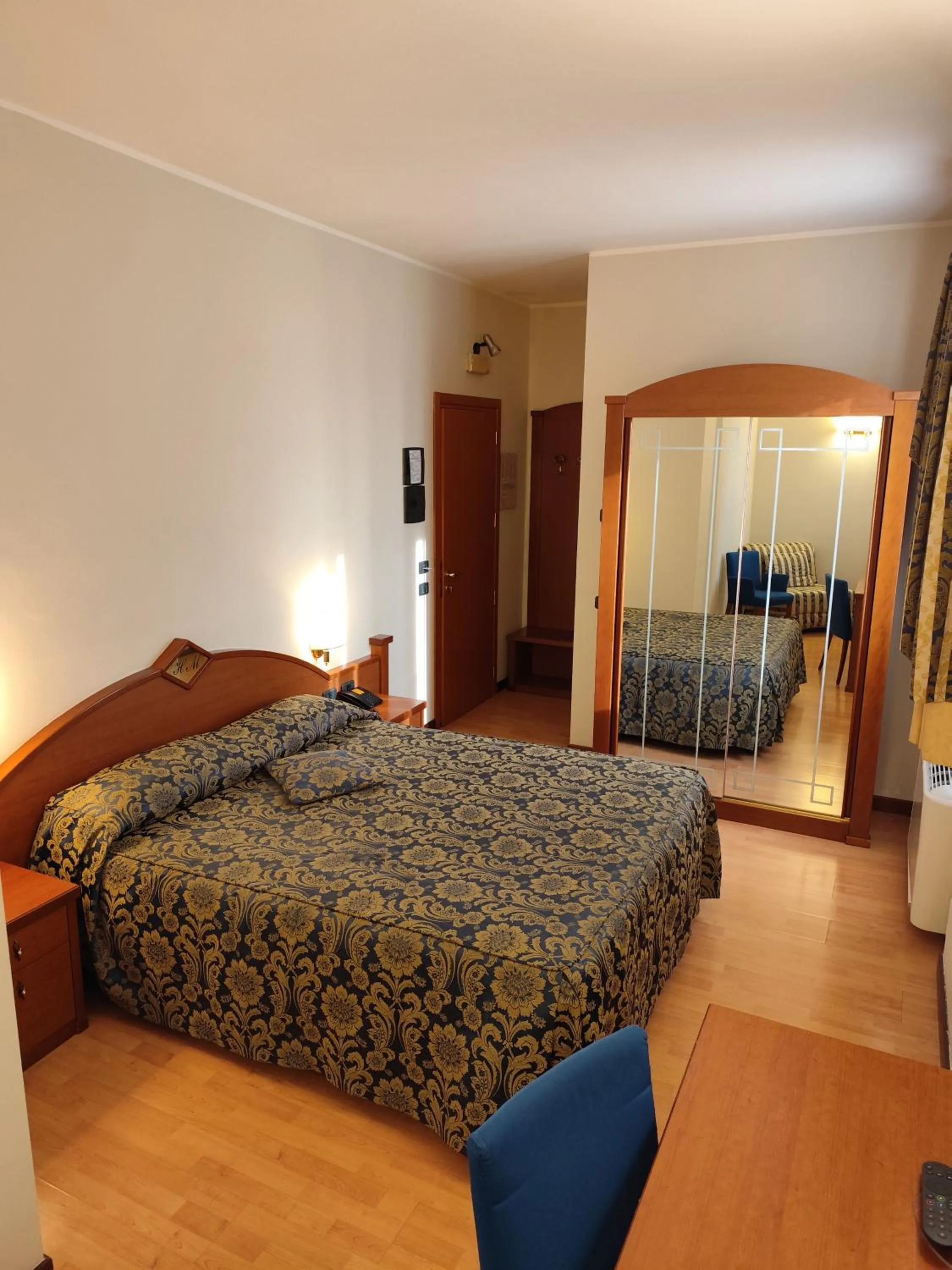 Bed in Hotel Majestic