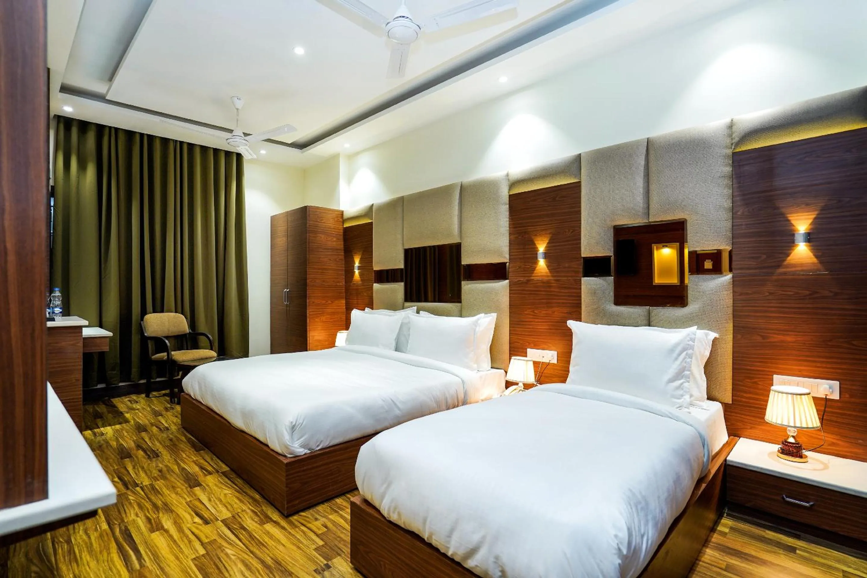 Photo of the whole room, Bed in Hotel Aura Grand By Levelup Hotels