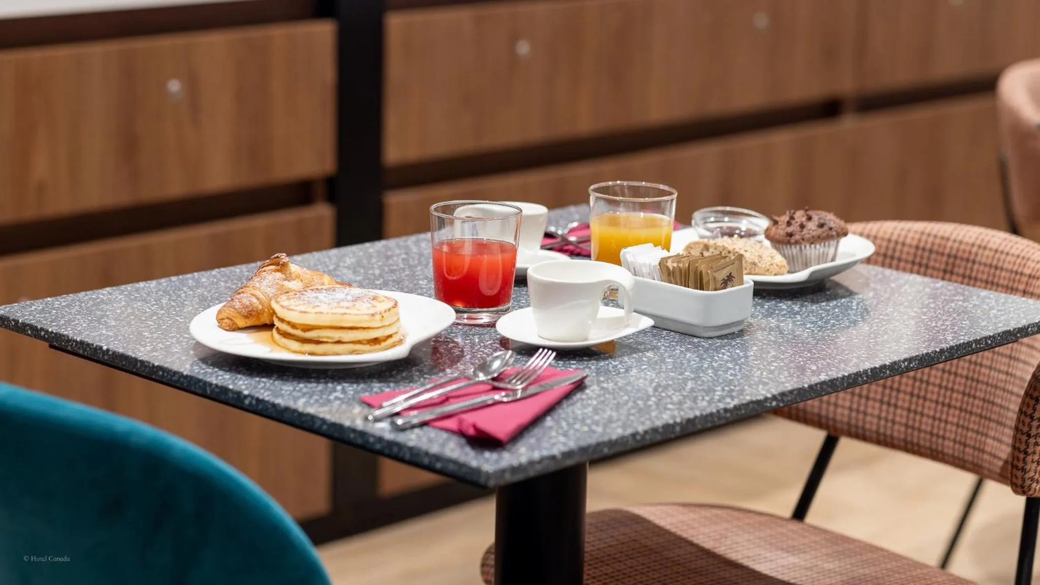 Breakfast in Hotel Canada