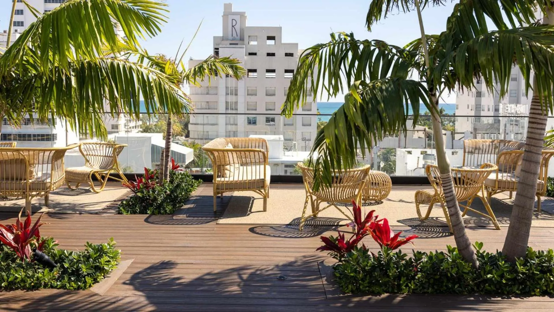 Balcony/Terrace in Uma House by Yurbban South Beach