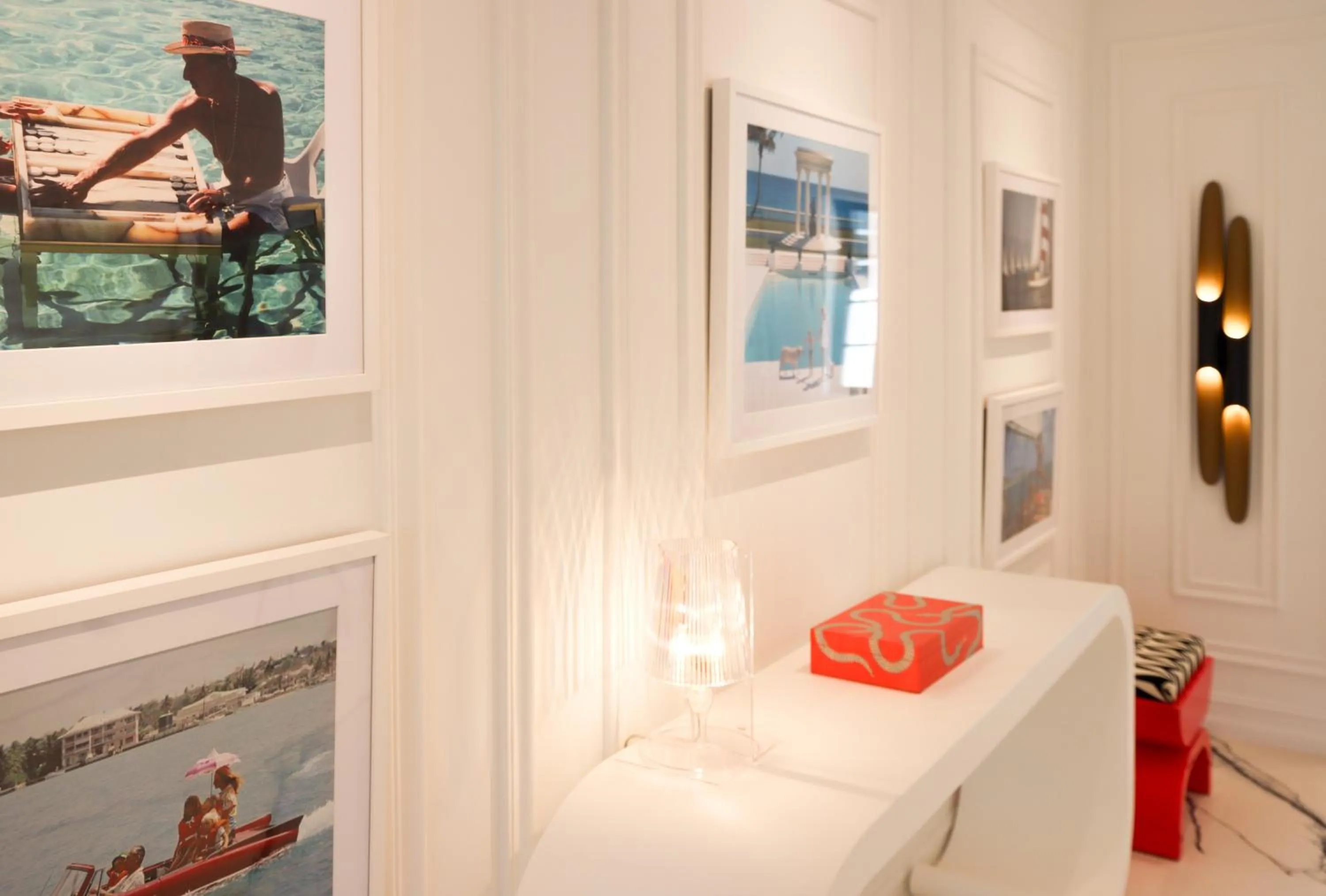 Lobby or reception in Uma House by Yurbban South Beach