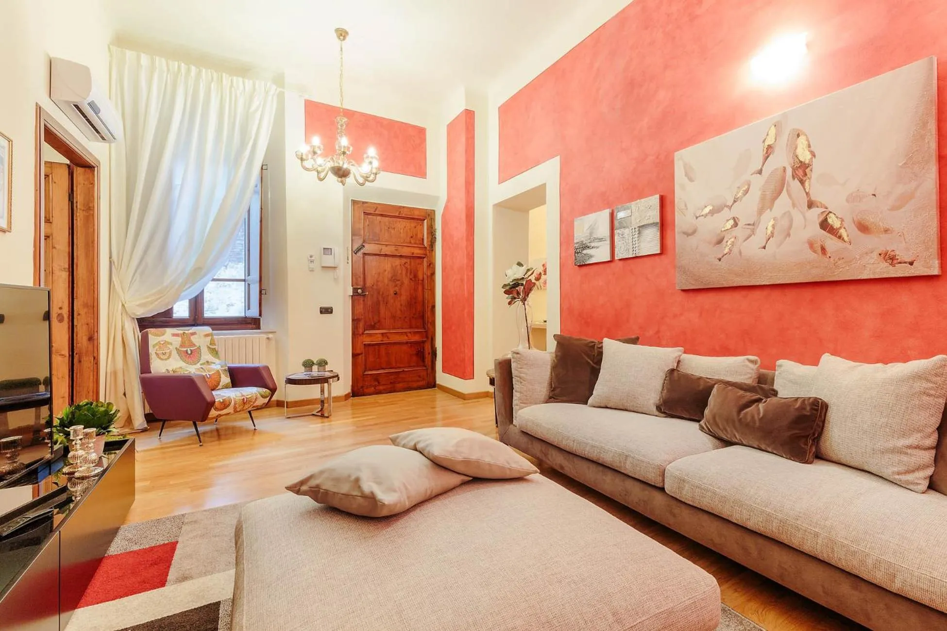 Casa Rosemary, Convenient 3 bedrooms flat in central Lucca with air conditioning