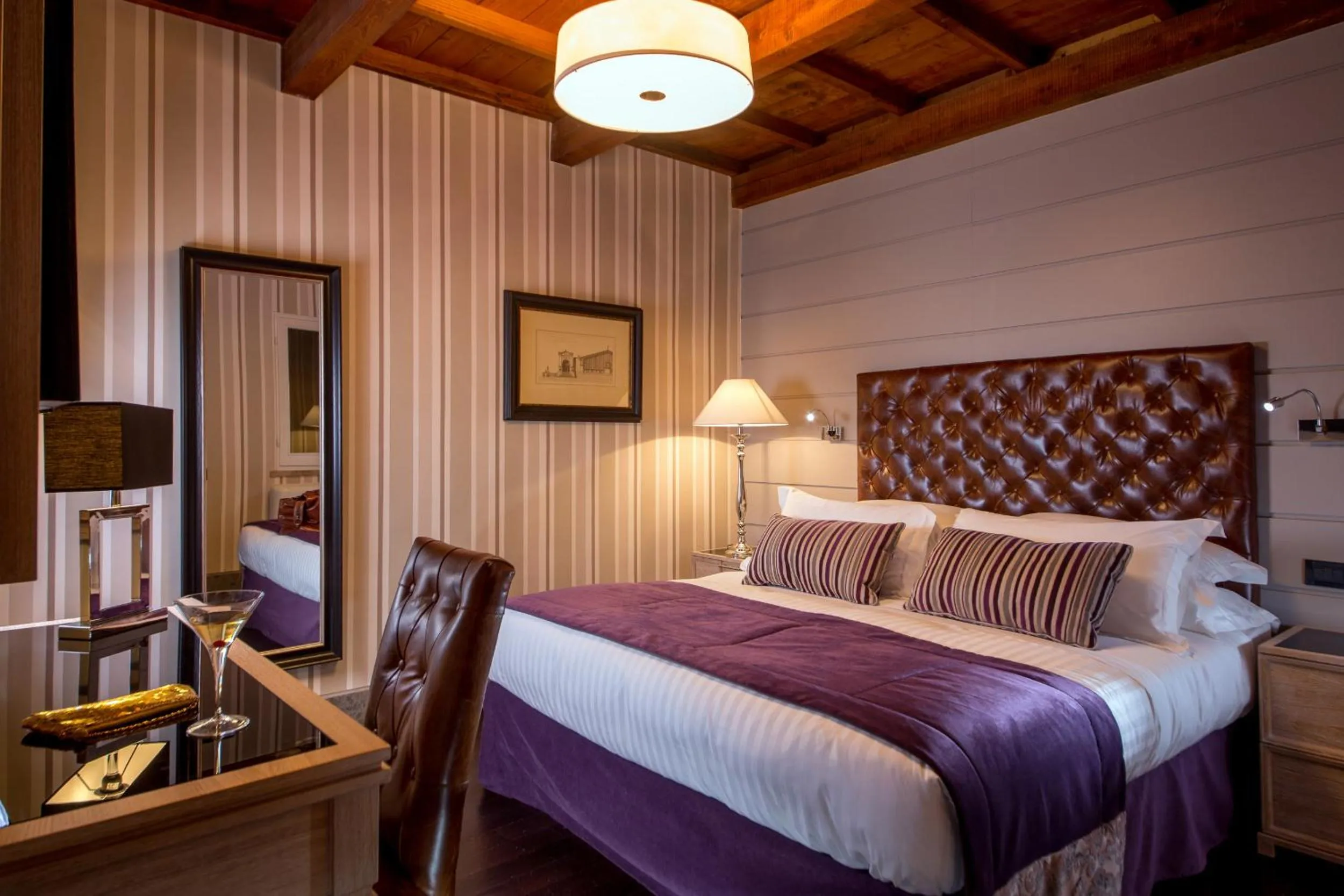 Bed in The Inn at the Spanish Steps Luxury Collection - The Inn at the Spanish Steps