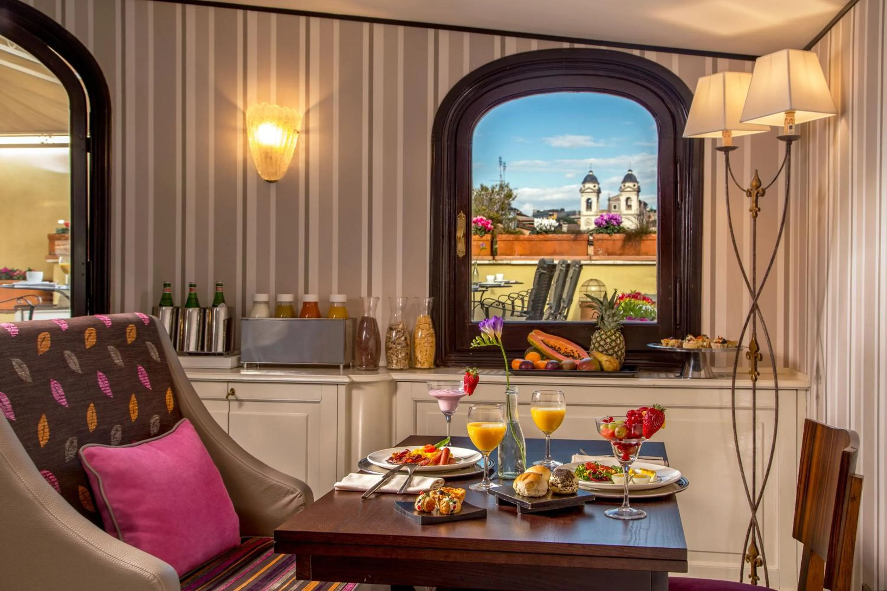 Living room in The Inn at the Spanish Steps Luxury Collection - The Inn at the Spanish Steps