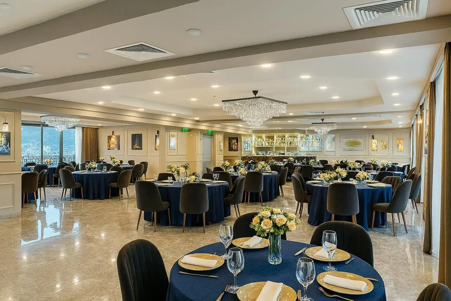 Restaurant/places to eat in Hotel Residence Plaza Restaurant/places to eat in Hotel Residence Plaza