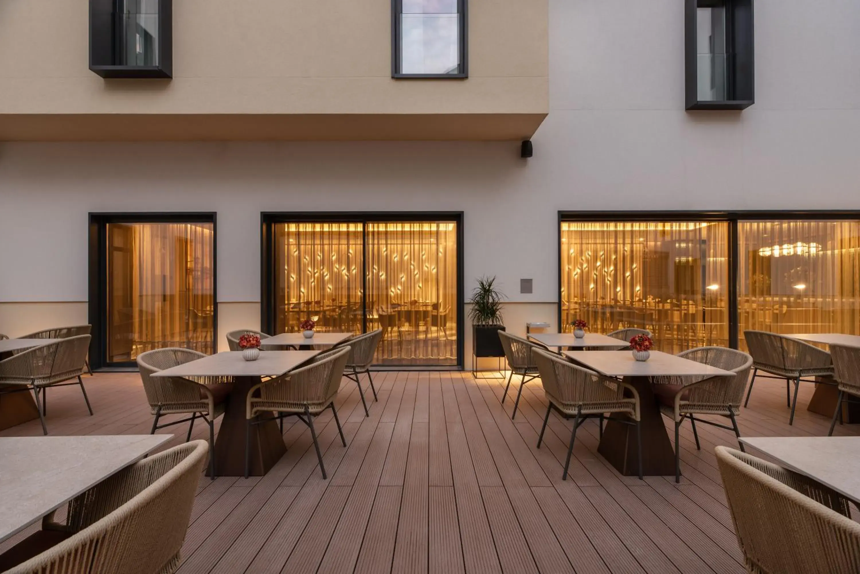 Restaurant/places to eat in Eurostars Ambassador Restaurant/places to eat in Eurostars Ambassador