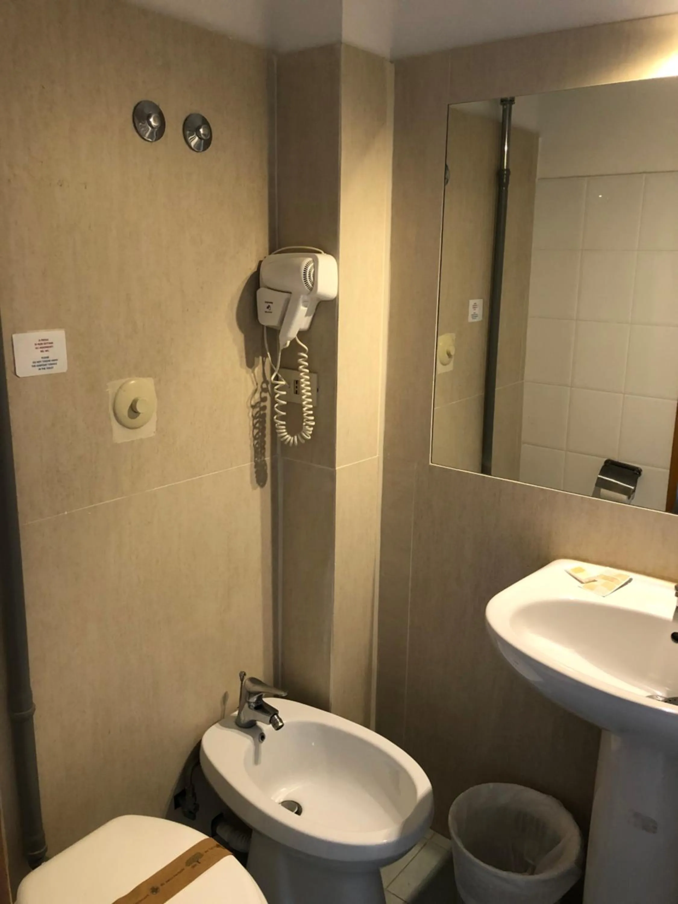 Toilet in Hotel Casale dei Massimi