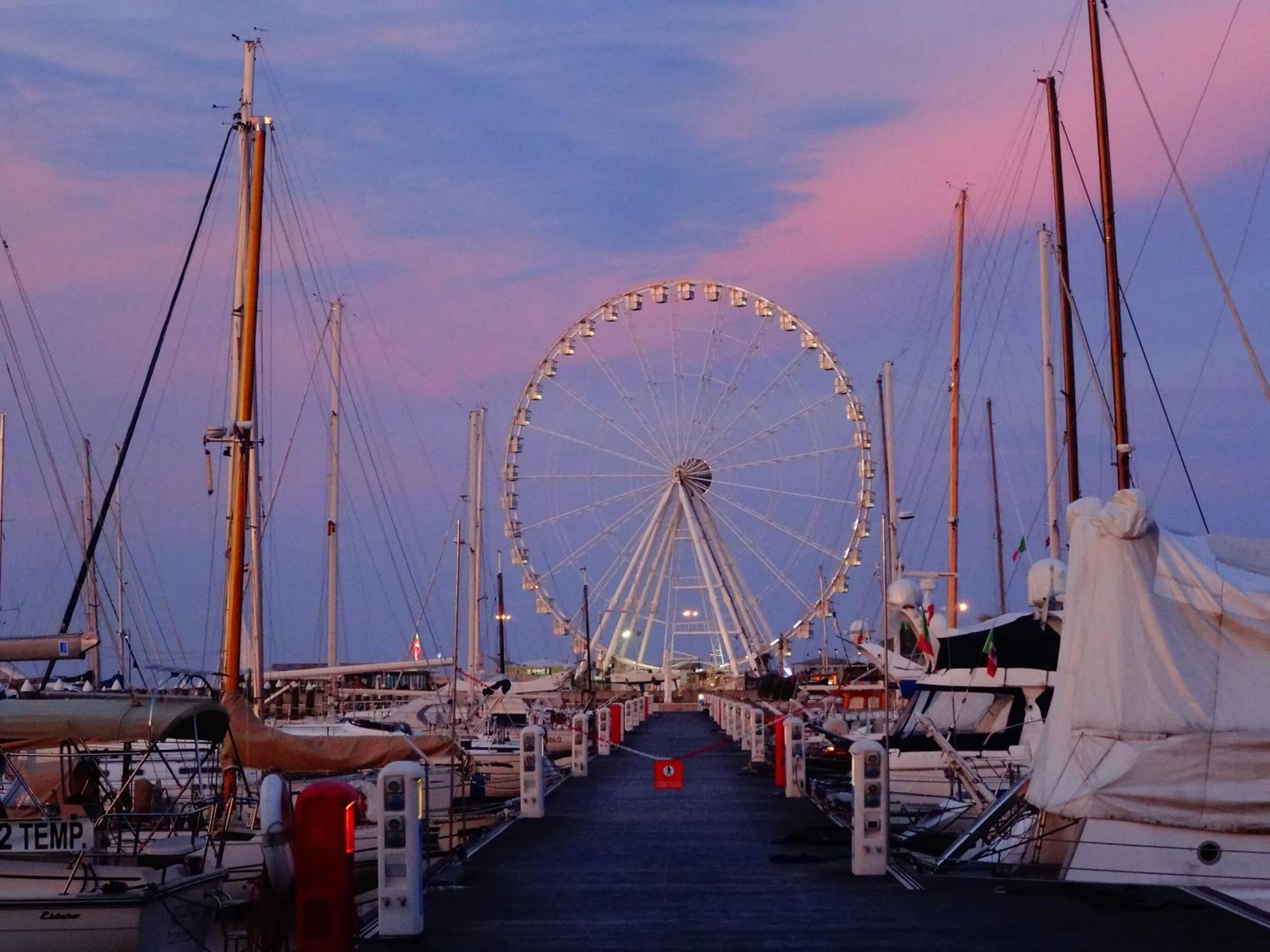 Neighbourhood in Hotel Apis