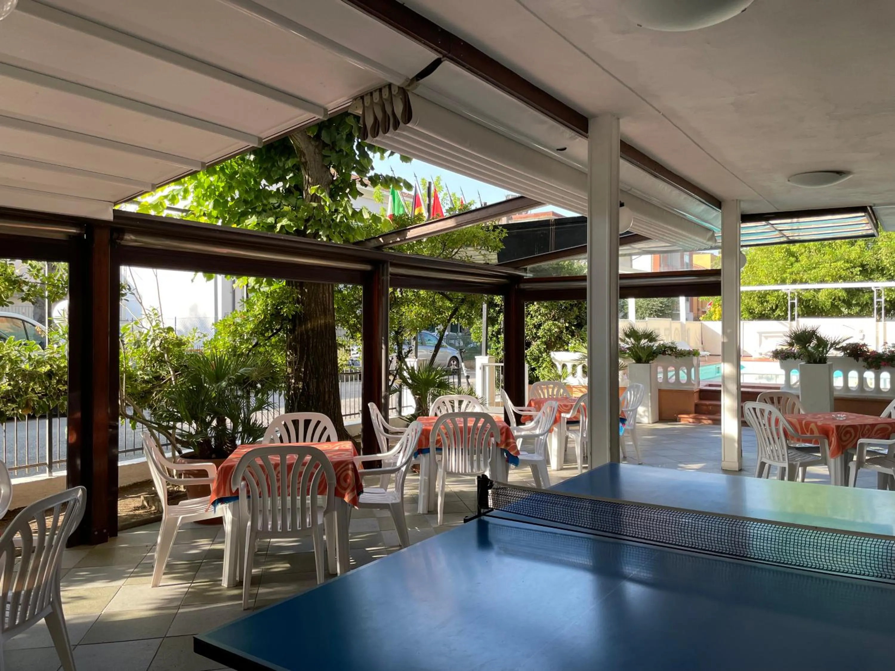 Seating area in Hotel Apis