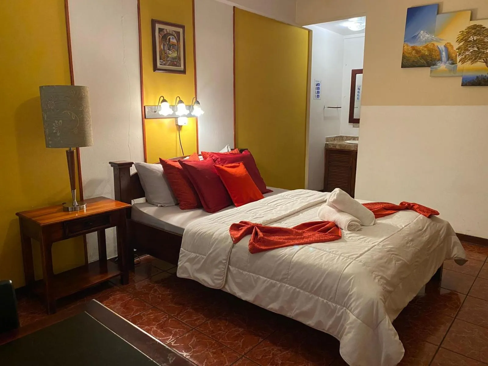 Photo of the whole room, Bed in Inca Real