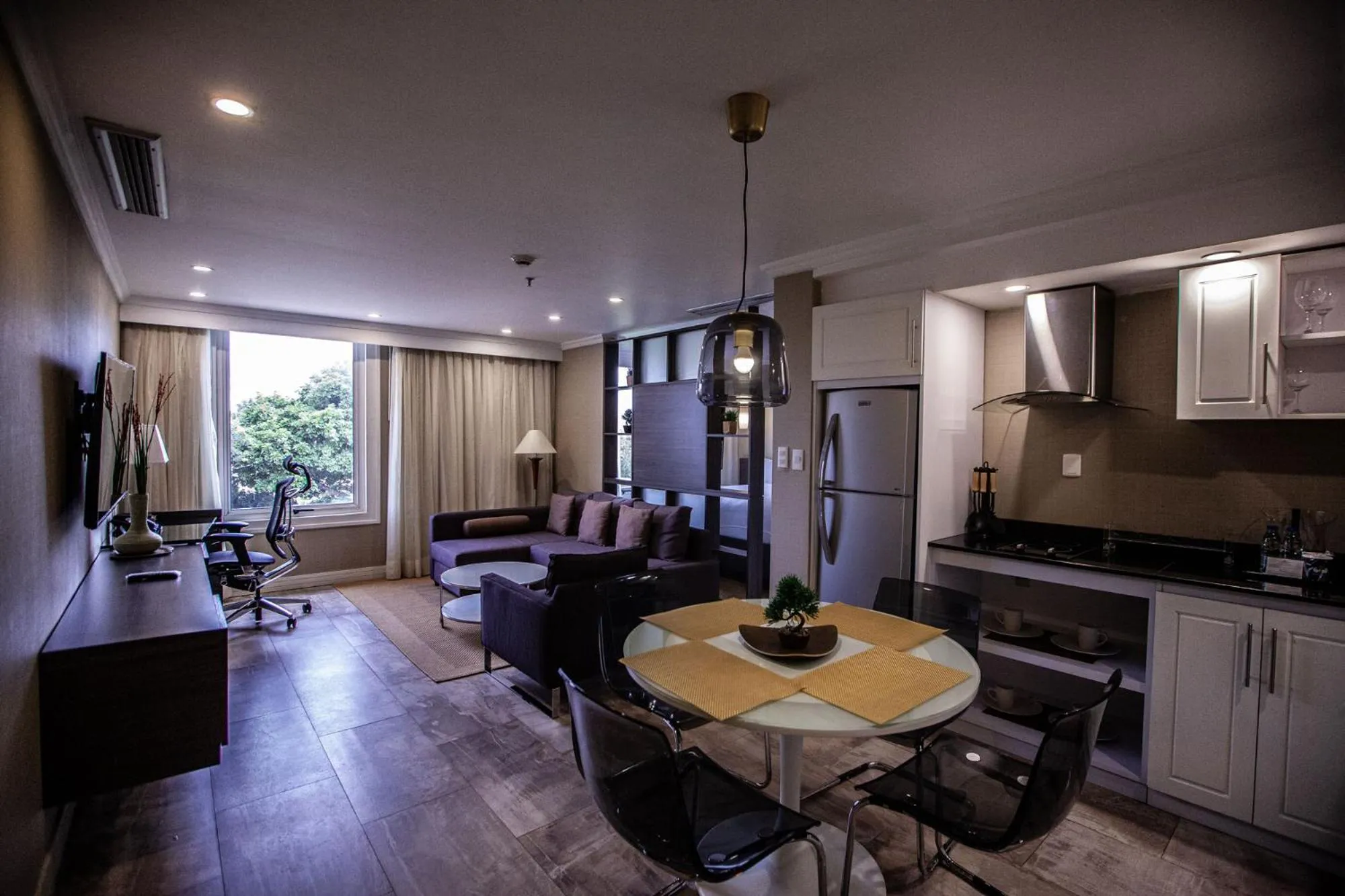 Dining area in Eurobuilding Express El Tigre