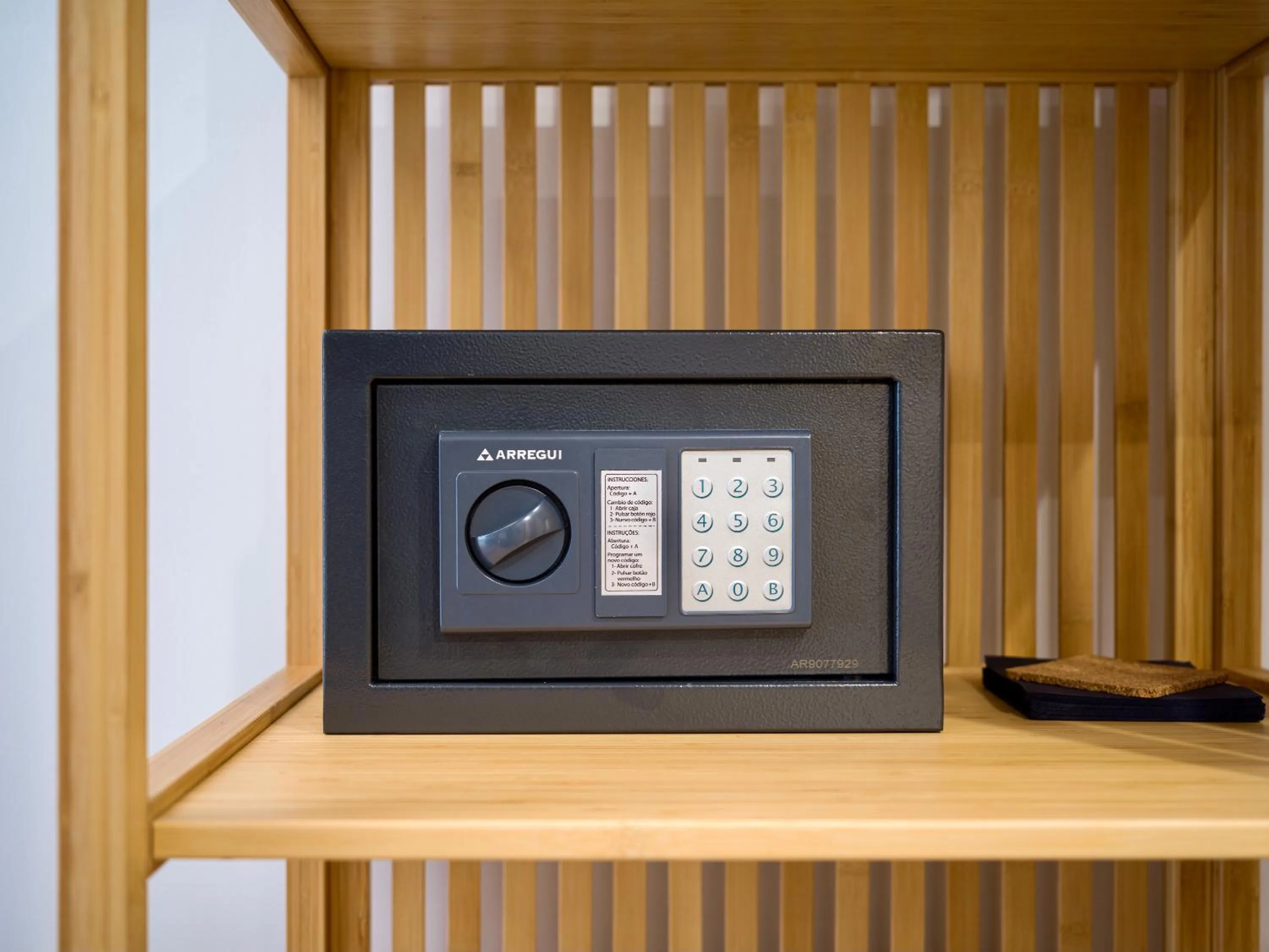 safe in Hotel Emeté & Coworking by Airnest