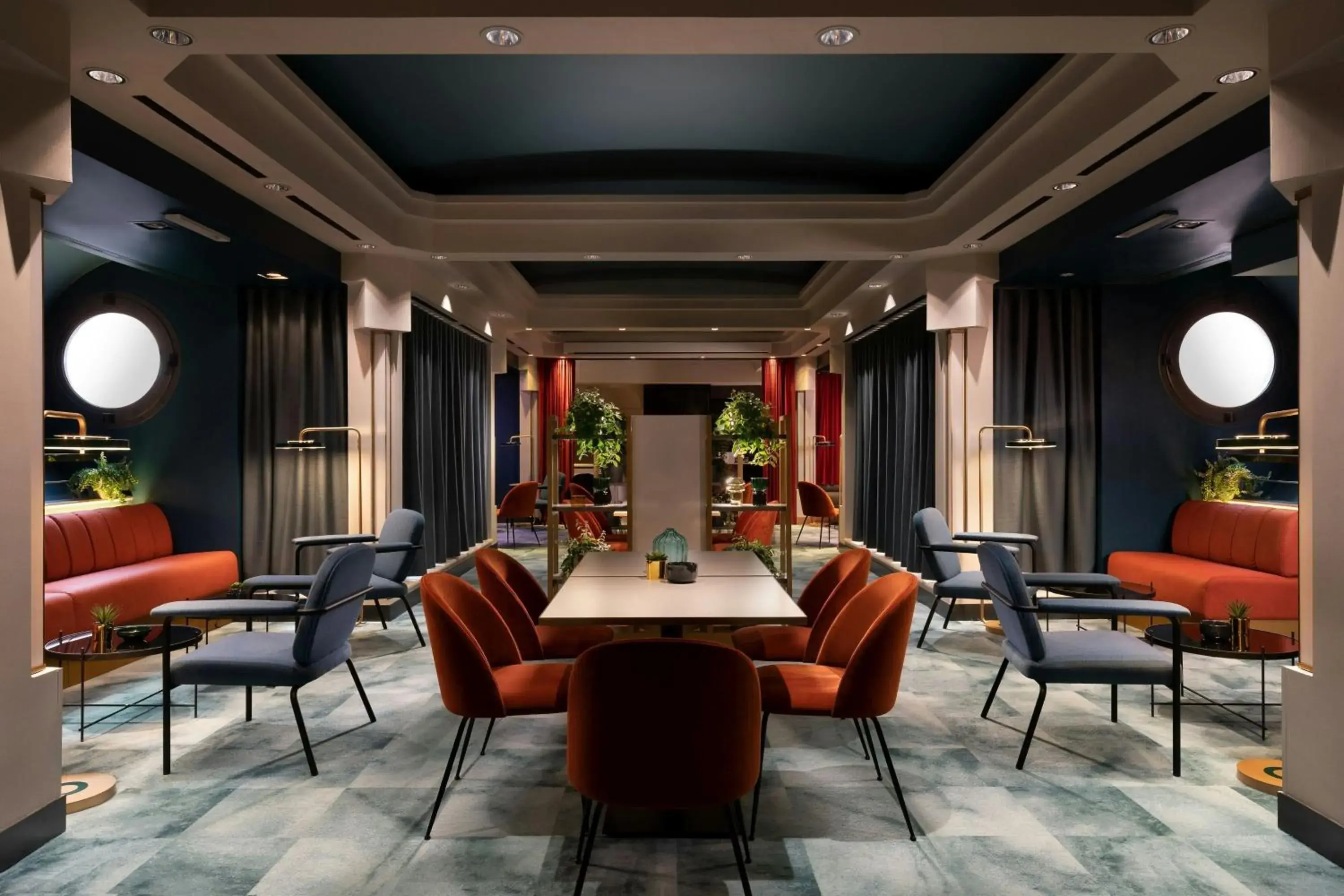 Lounge or bar in Duo Milan Porta Nuova, a Tribute Portfolio Hotel Lounge or bar in Duo Milan Porta Nuova, a Tribute Portfolio Hotel