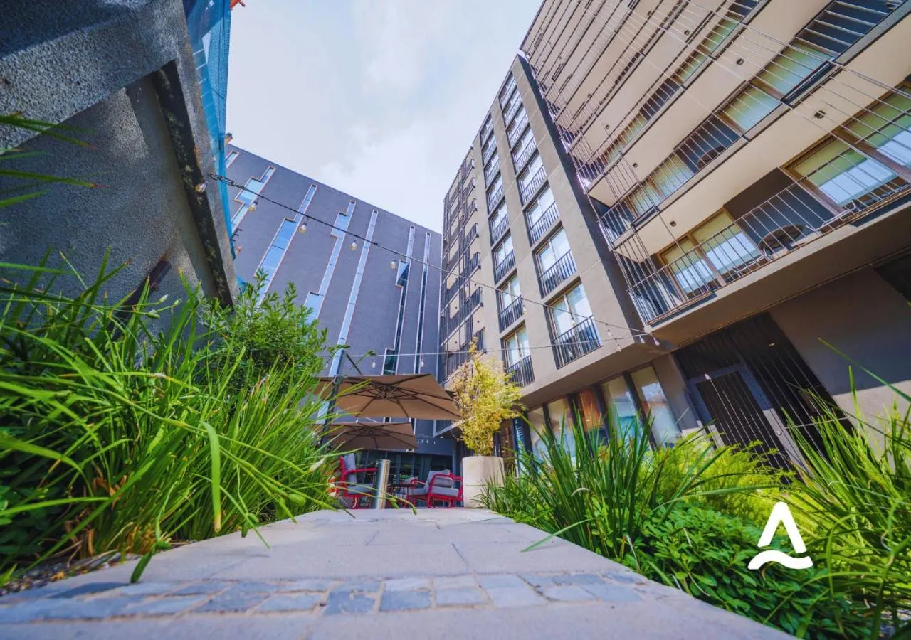 Property building in Almasur Providencia